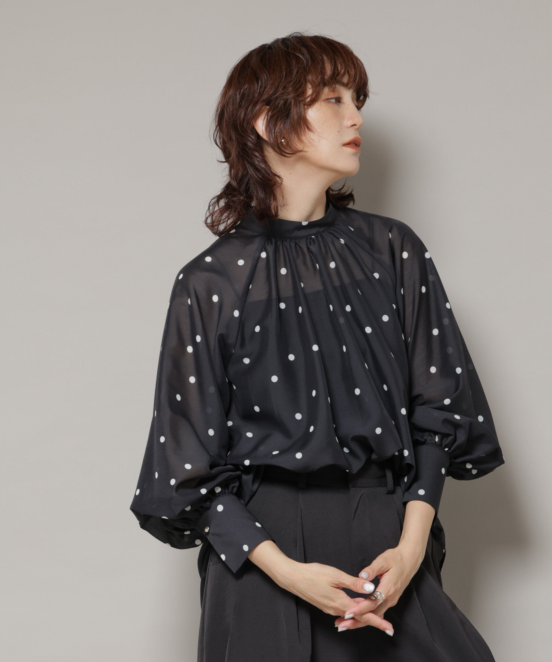 nano･universe「ランダムドットボータイ付きブラウス」|シャツ・ブラウス|