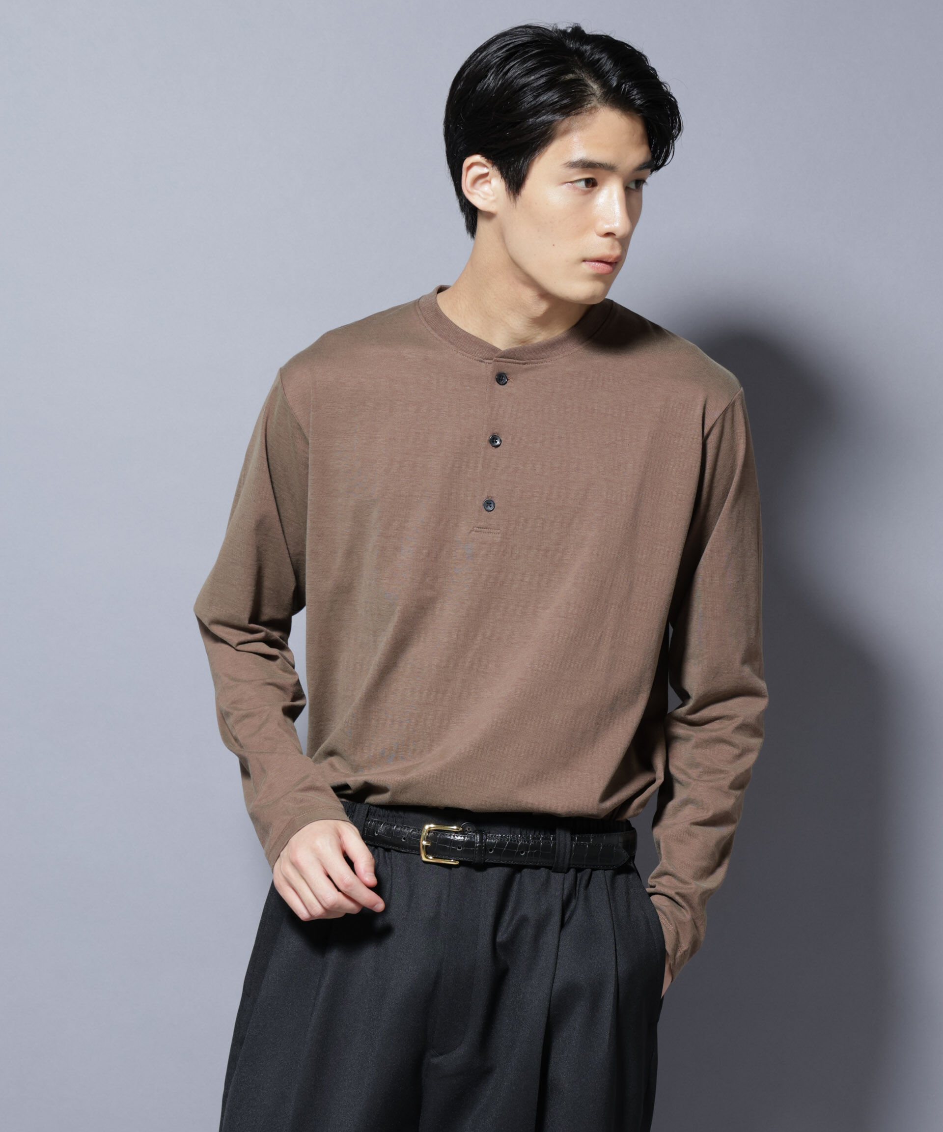 nano･universe「ソラーロライトストレッチヘンリーネックTシャツ 長袖」|Tシャツ・カットソー|