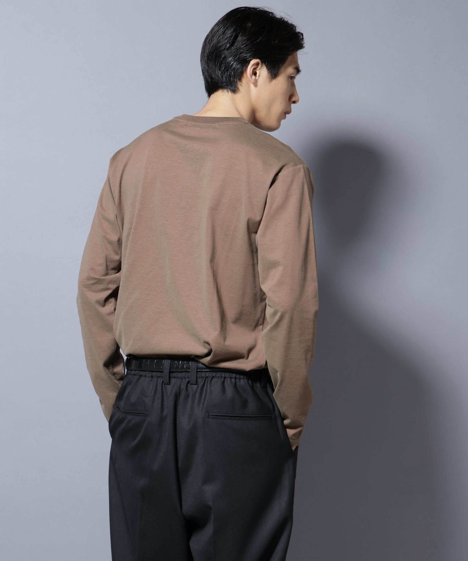 nano･universe「ソラーロライトストレッチヘンリーネックTシャツ 長袖」|Tシャツ・カットソー|