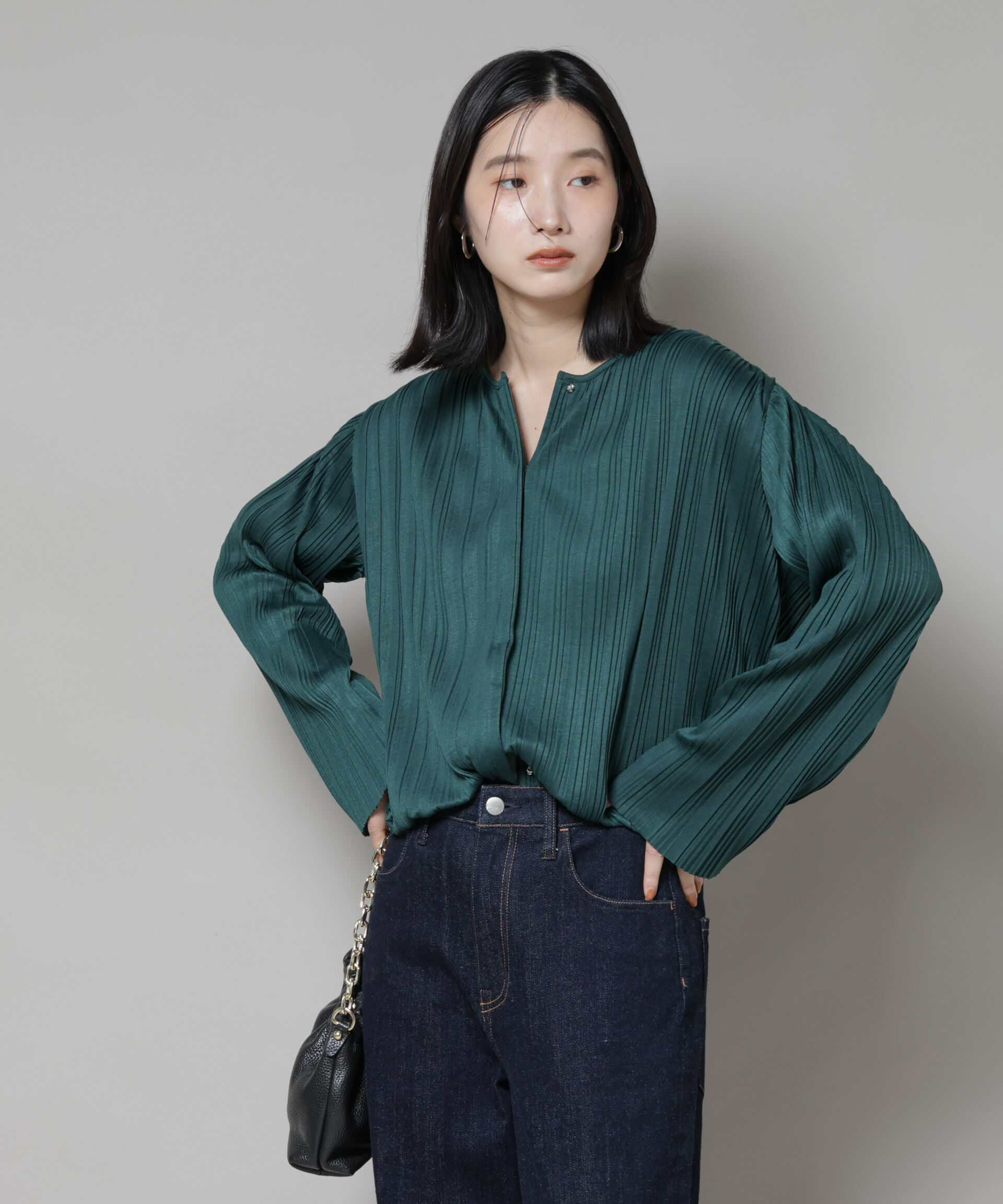 nano･universe「プリーツカットスナップシャツ」|Tシャツ・カットソー|