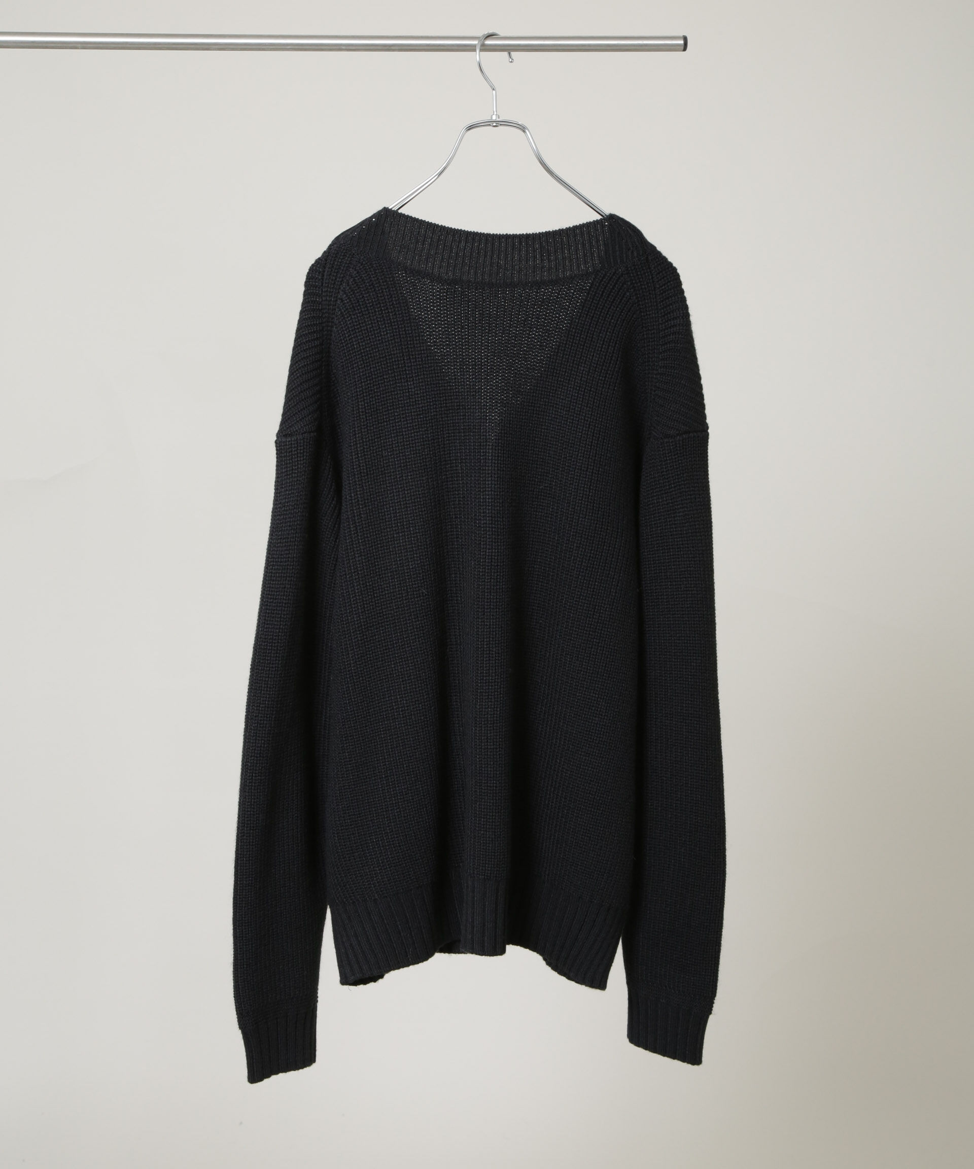 nano･universe「｢HOTEL PALACE｣  ディープVネックミドルゲージニット」|ニット・セーター|