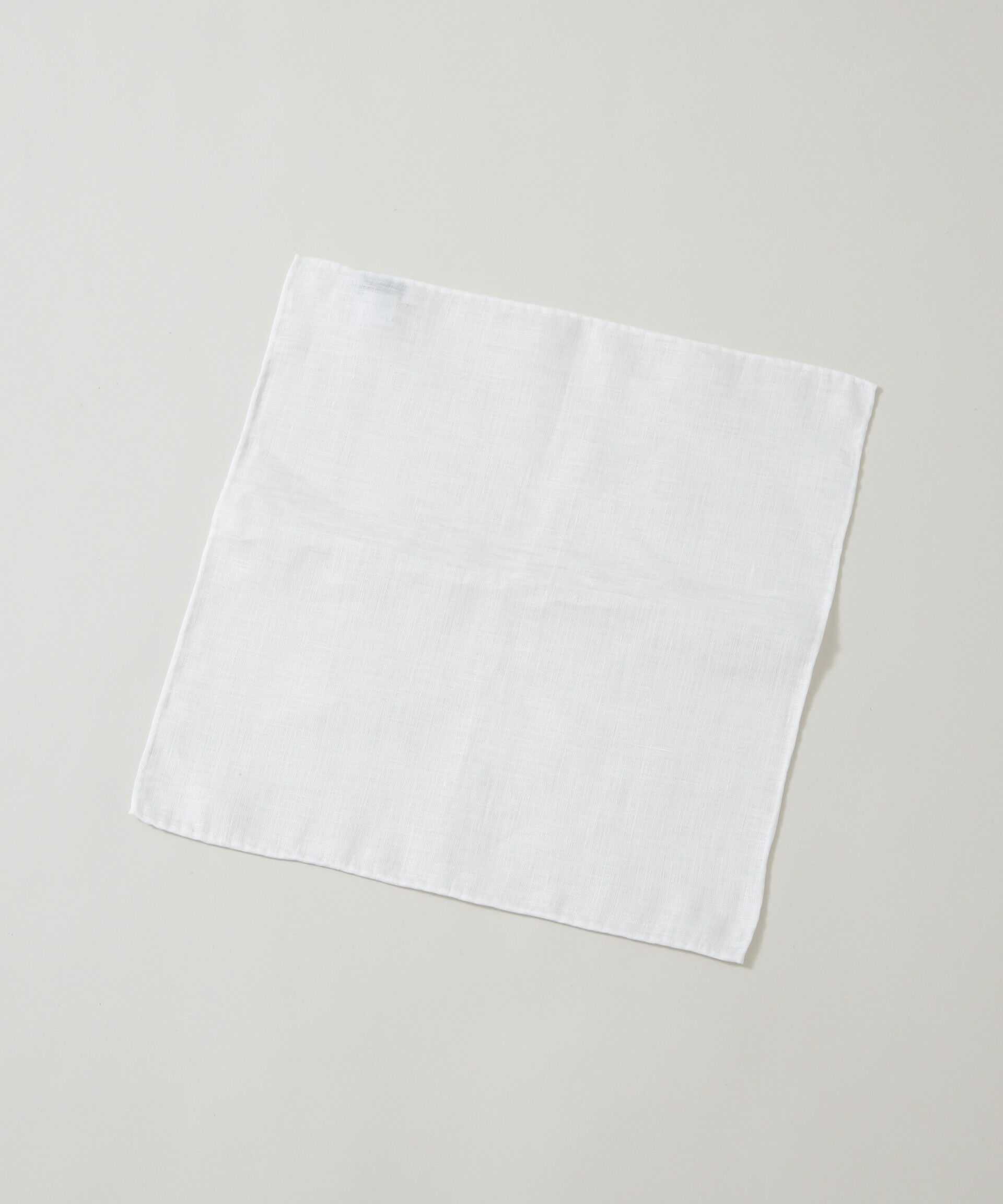 nano･universe「手巻きリネンチーフ（日本製）」|バンダナ・スカーフ|