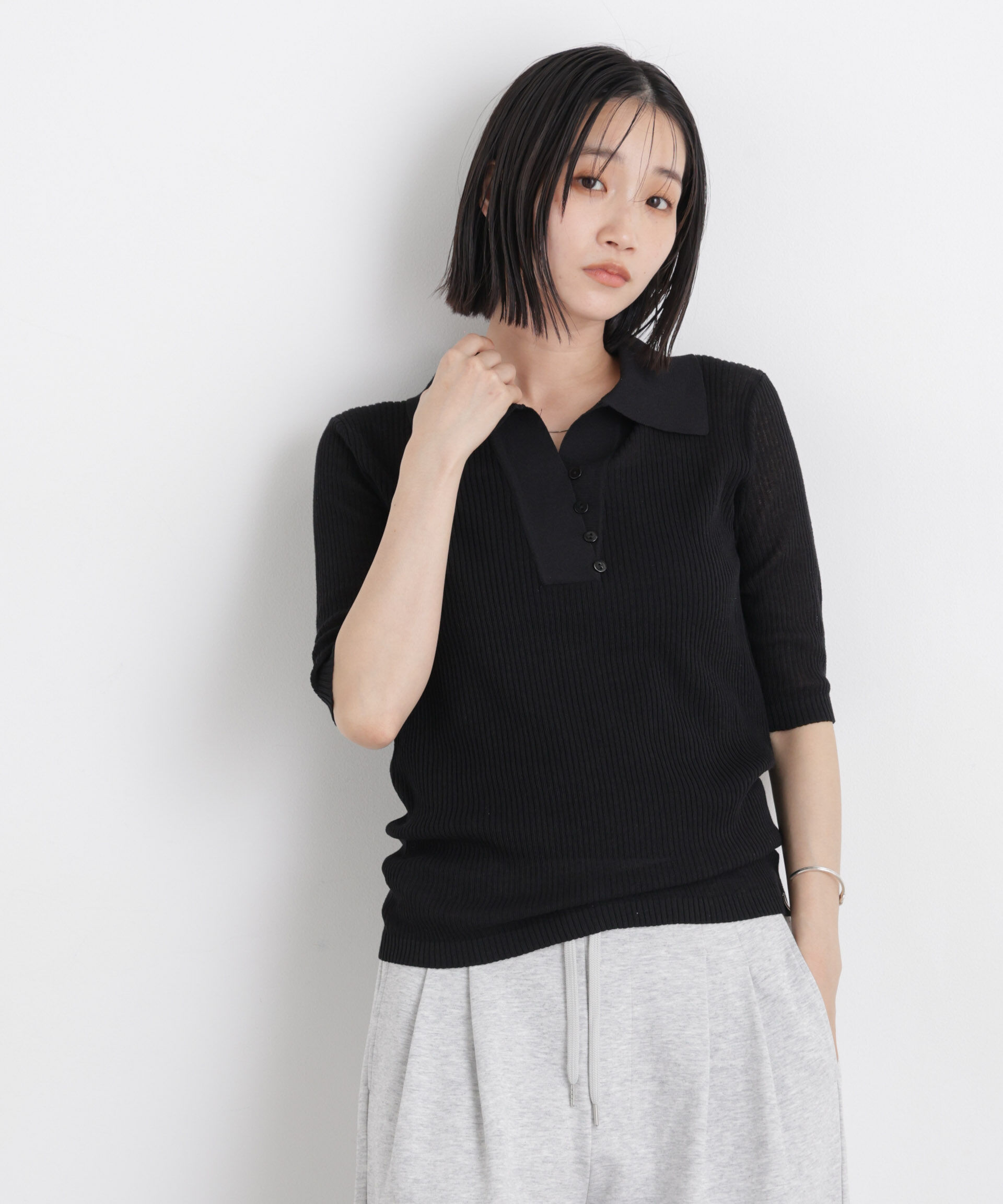 nano･universe「ソフトシアーランダムリブ衿付きニット」|ニット・セーター|ブラック