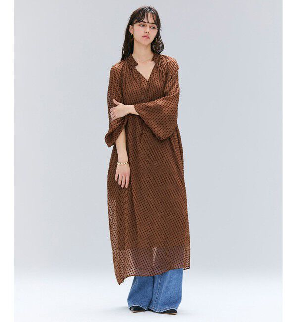 BEIGE,「CALLERRY / シルク混ドットギャザーワンピース」|ワンピース|