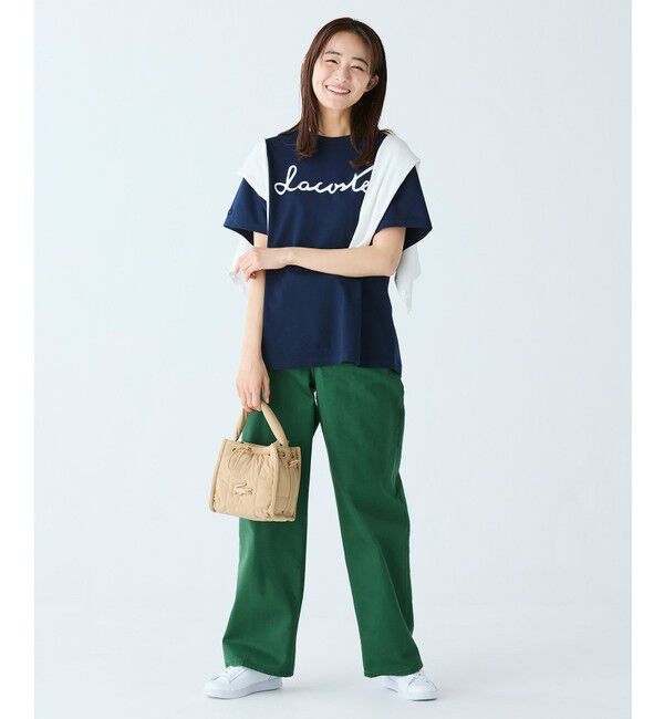 LACOSTE「【オンライン限定】LACOSTE スクリプトネームロゴ  ルーズシルエットハーフスリーブTシャツ」|Tシャツ・カットソー|
