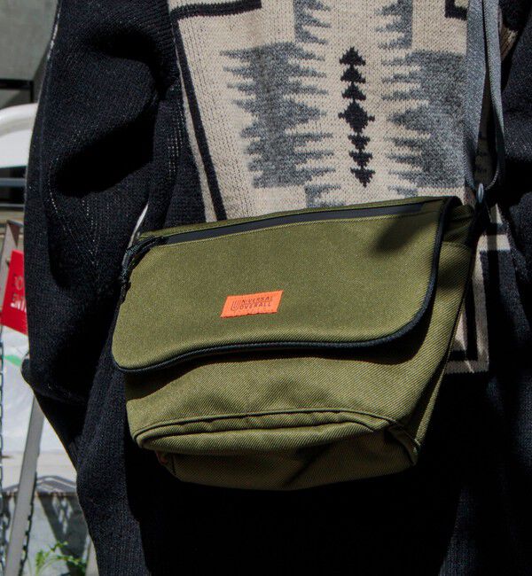 GLOSTER「【UNIVERSAL OVERALL/ユニバーサルオーバーオール】フラップショルダーバッグ」|ショルダー・メッセンジャー|