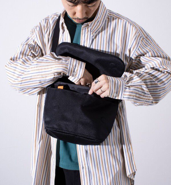 GLOSTER「【UNIVERSAL OVERALL/ユニバーサルオーバーオール】フラップショルダーバッグ」|ショルダー・メッセンジャー|