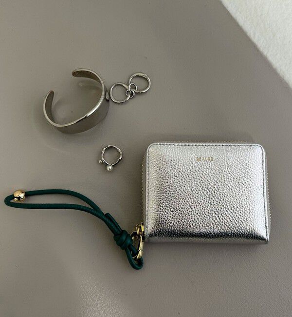 fredy emue「【BEAURE/ビュレ】レザーストラップウォレットM」|財布|