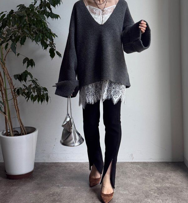  「【WEB限定】深Vワイドスリーブプルオーバー」|ニット・セーター|