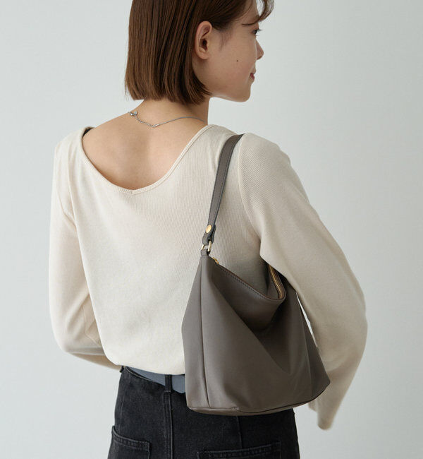  「ソフトレザーシンプルショルダーバッグ 」|ショルダー・メッセンジャー|