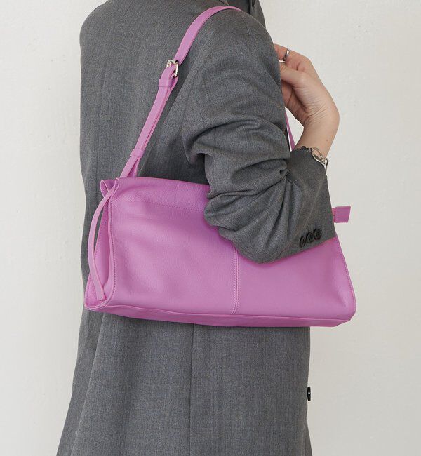  「レザーショルダーバッグ」|ショルダー・メッセンジャー|