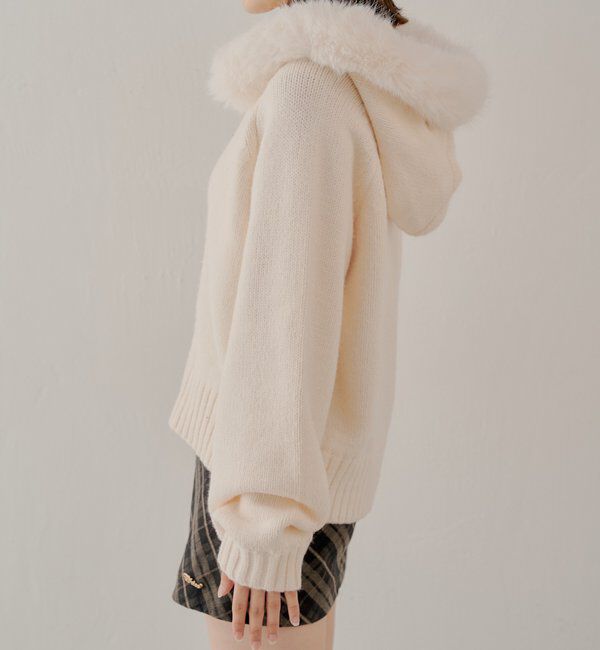  「【SALON by Chico】フードファーWジップニットカーディガン」|ニット・セーター|