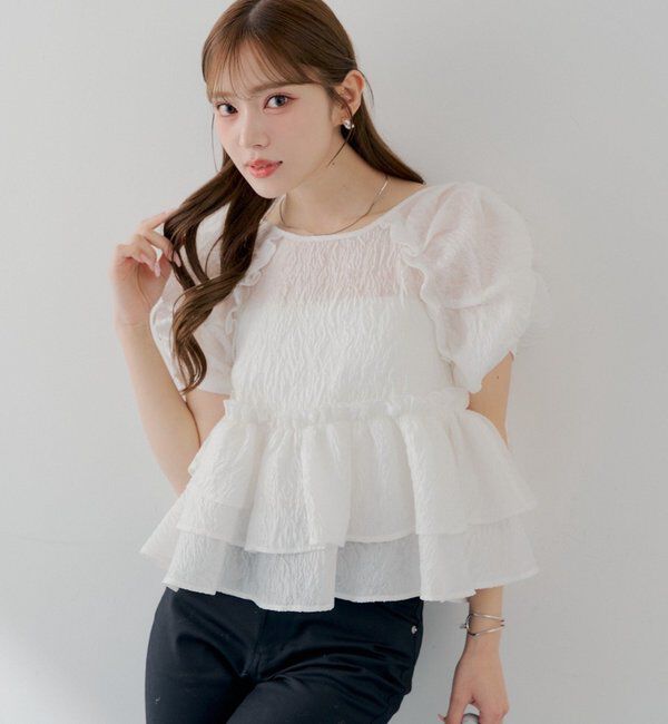  「【SALON by Chico】デザインパフ袖バックリボンペプラムブラウス」|シャツ・ブラウス|