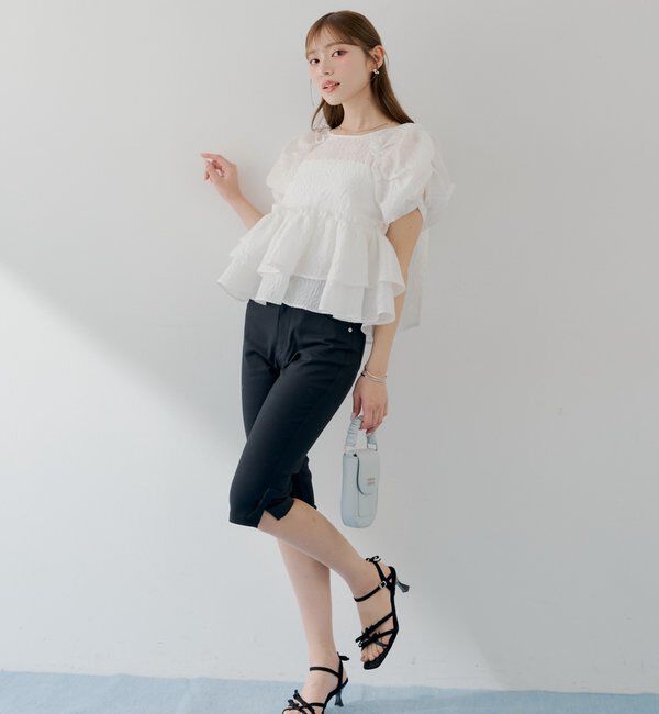  「【SALON by Chico】デザインパフ袖バックリボンペプラムブラウス」|シャツ・ブラウス|