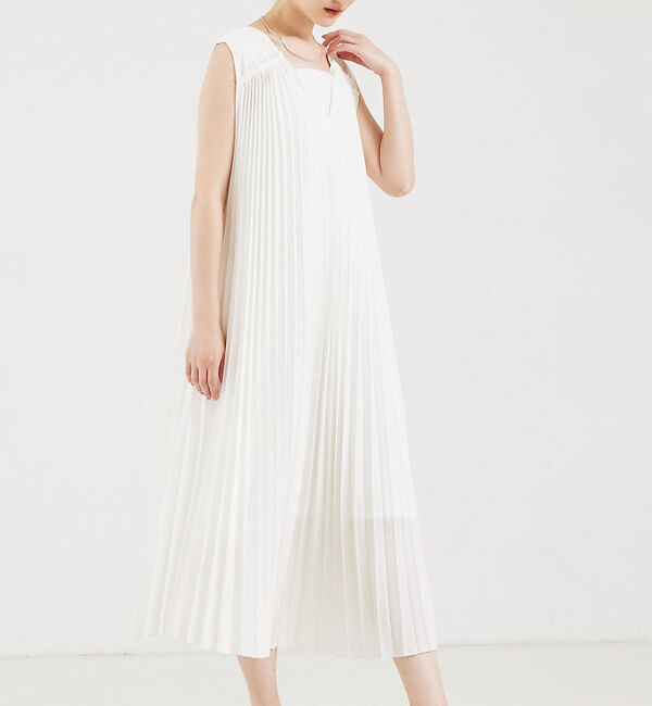 qualite「サーキュラープリーツワンピース」|ワンピース|オフホワイト