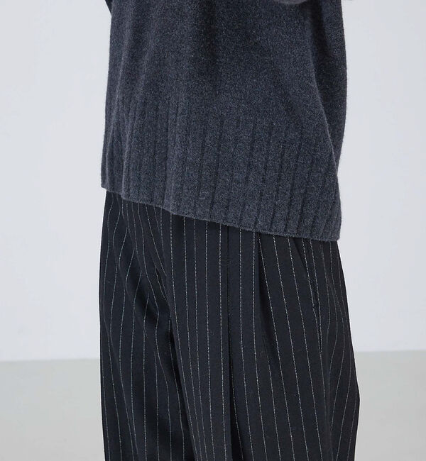 qualite「ウールグアイウールVネックニット」|ニット・セーター|