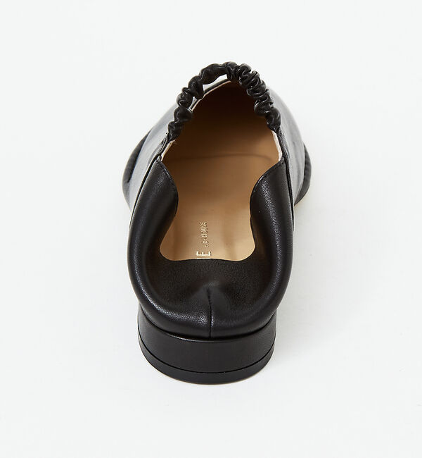 AU BANNISTER「ステッチダウンキャザーベルトバブーシュフラット」|パンプス|