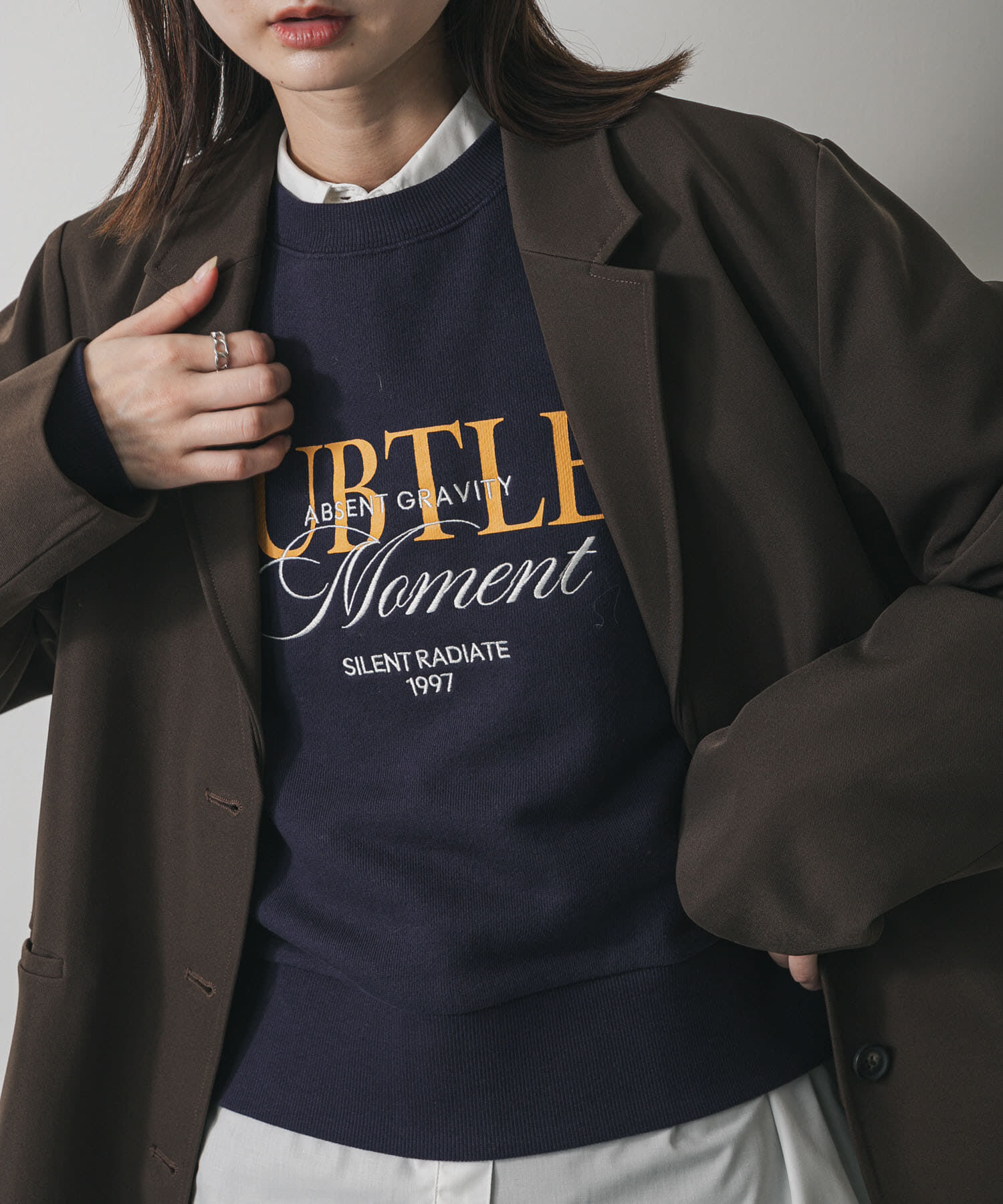 SENSE OF PLACE by URBAN RESEARCH「グラフィックルーズスウェット」|スウェット・ジャージ|ネイビー