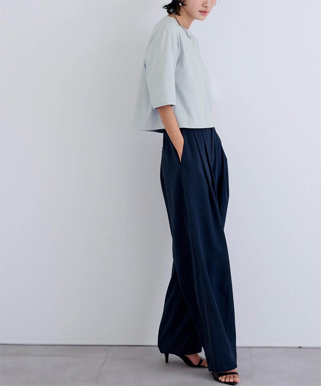 ur's「汗染み防止クロップドTシャツ」|Tシャツ・カットソー|