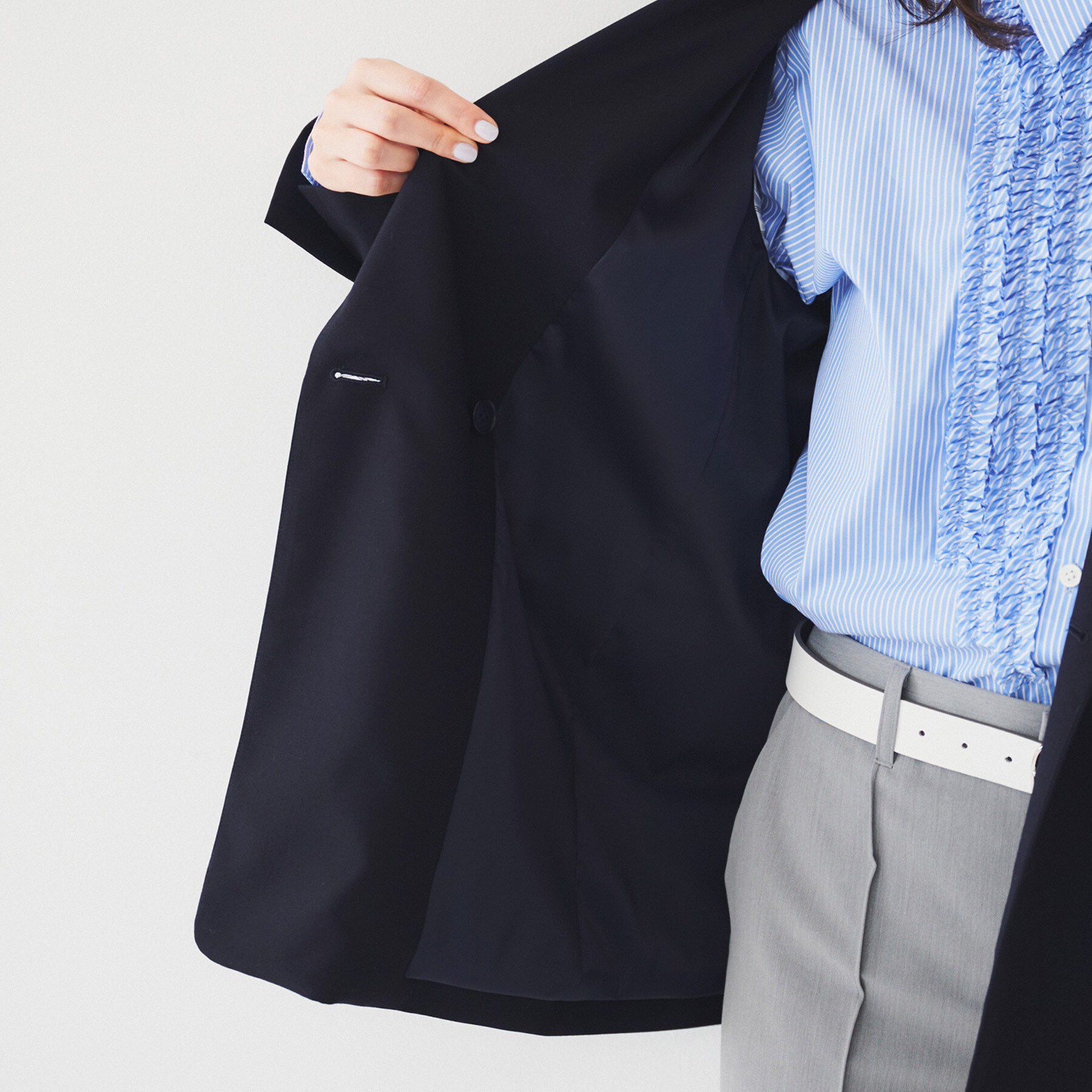 UNTITLED「【通勤/春の軽羽織り】サマーウール調 ダブルブレストジャケット」|テーラードジャケット|