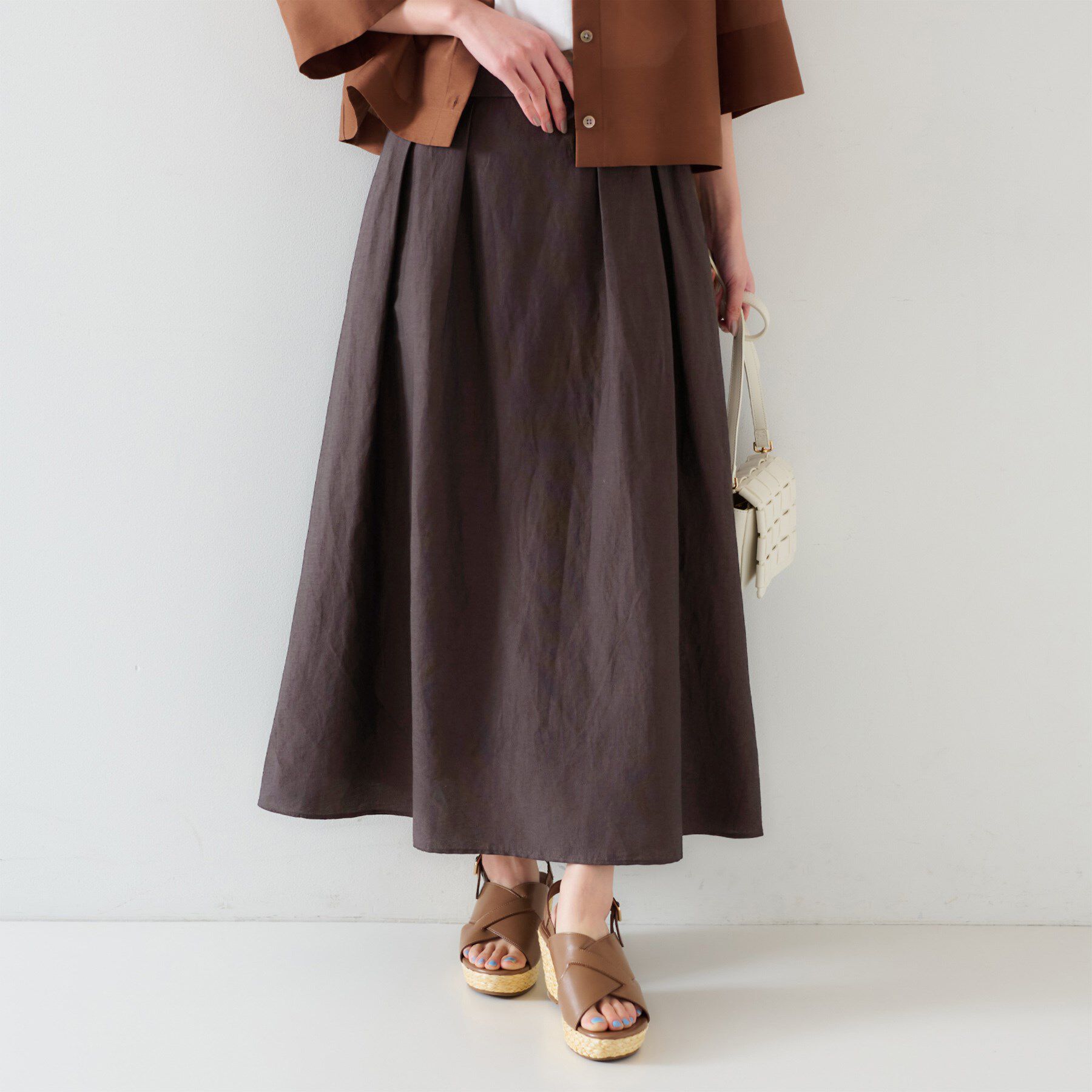 UNTITLED「【セットアップ可能/手洗い可】リネン混フレアスカート」|スカート|ブラウン(044)