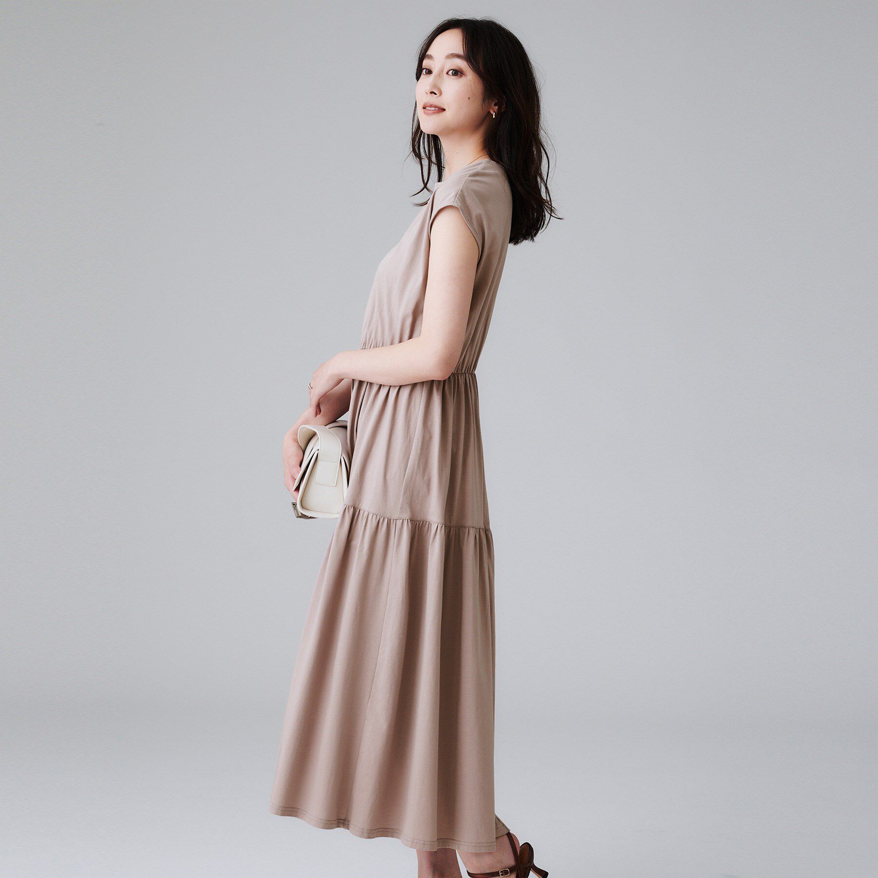 UNTITLED「【ティアード/洗える】コットンロングワンピース」|ワンピース|