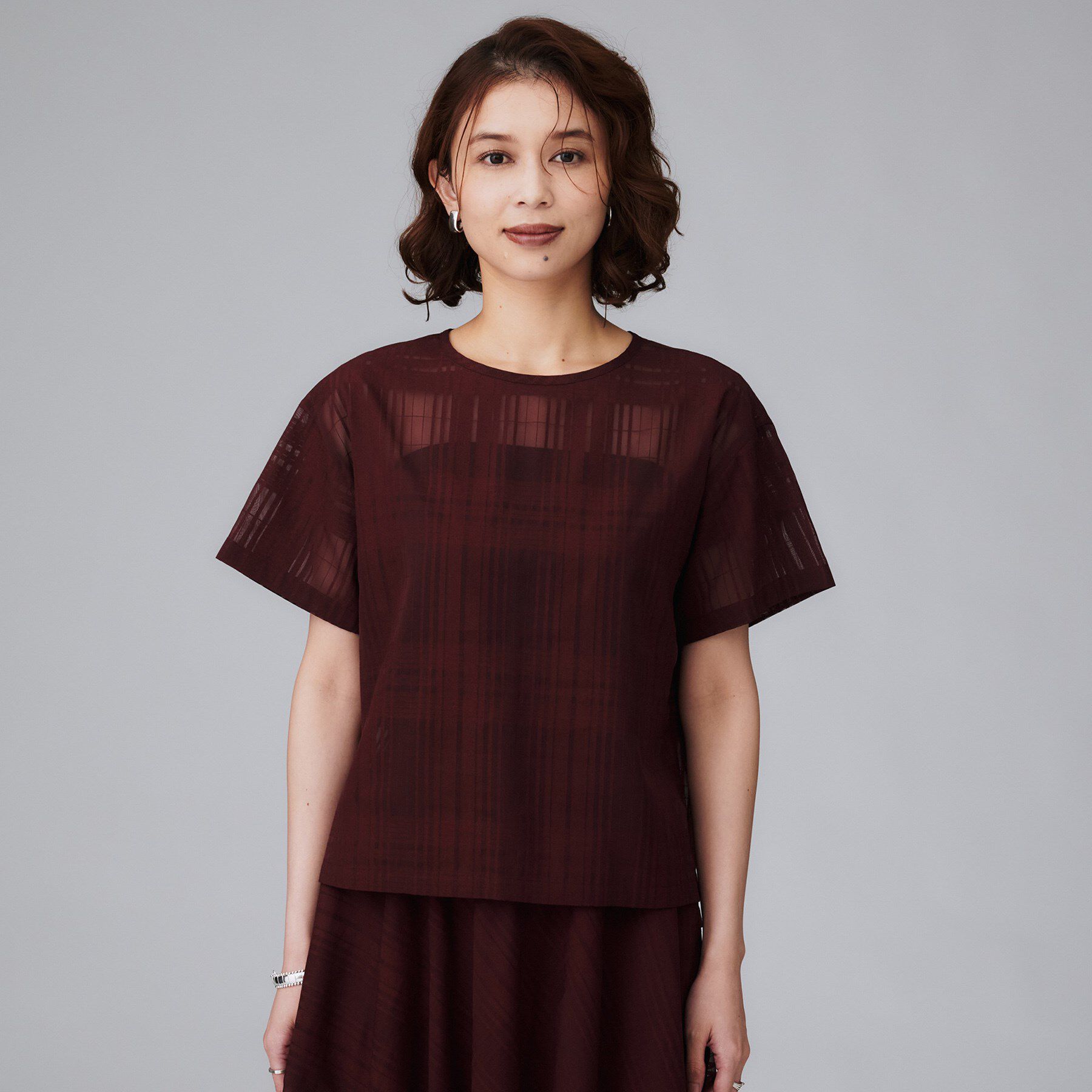 UNTITLED「【セットアップ可/エレガント】シアーチェックTブラウス」|シャツ・ブラウス|