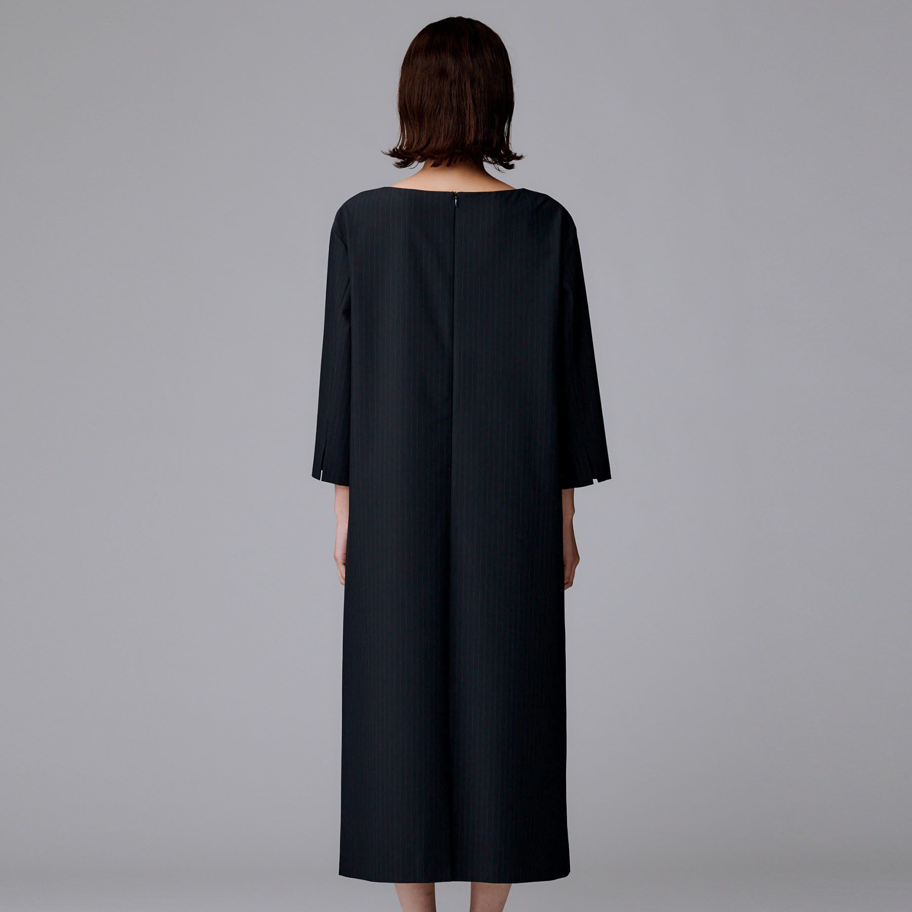 UNTITLED「【洗える/ストレッチ性】スーツライク ストライプワンピース」|ワンピース|