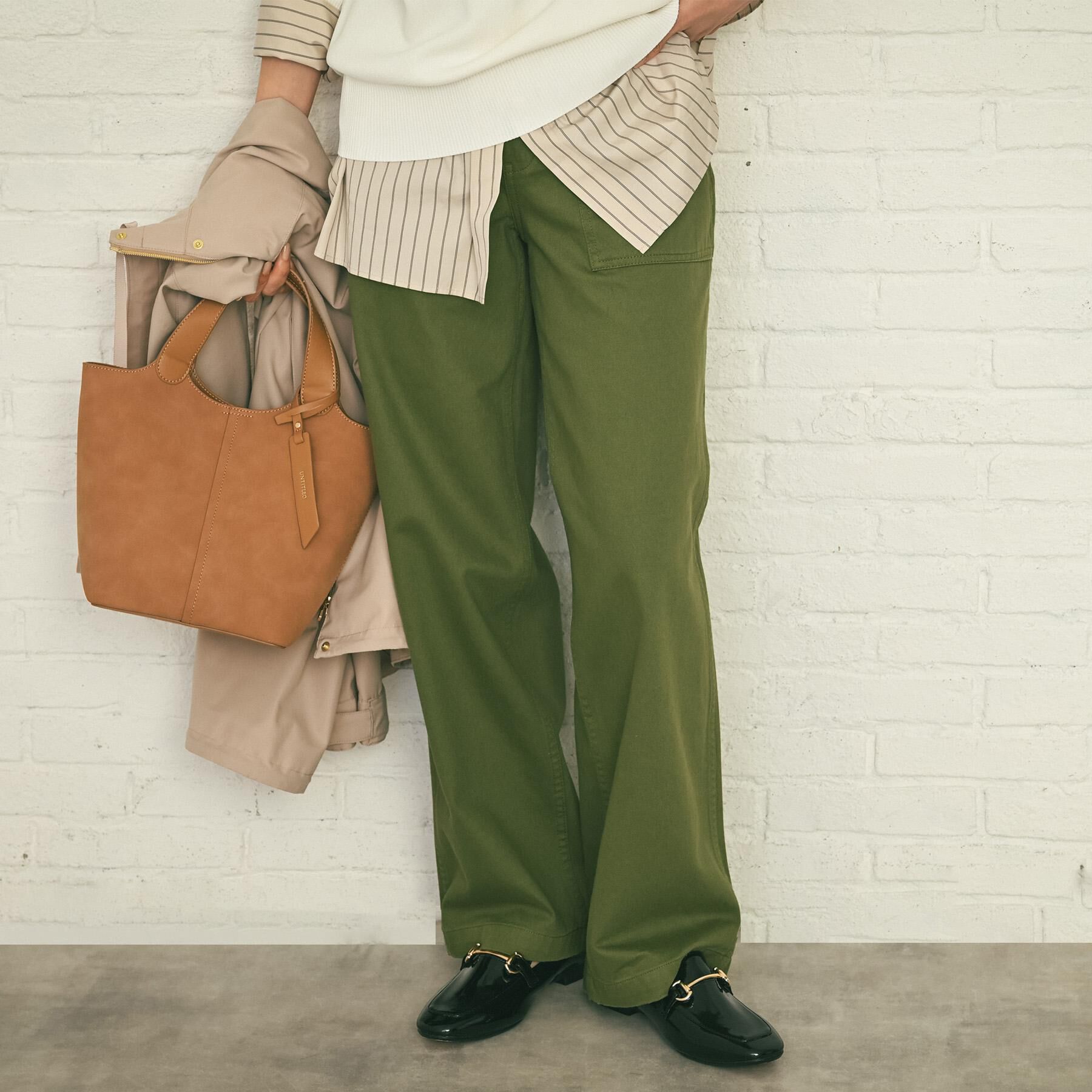 UNTITLED「【コットン100/洗える】サテンベイカーパンツ」|その他|カーキ(027)