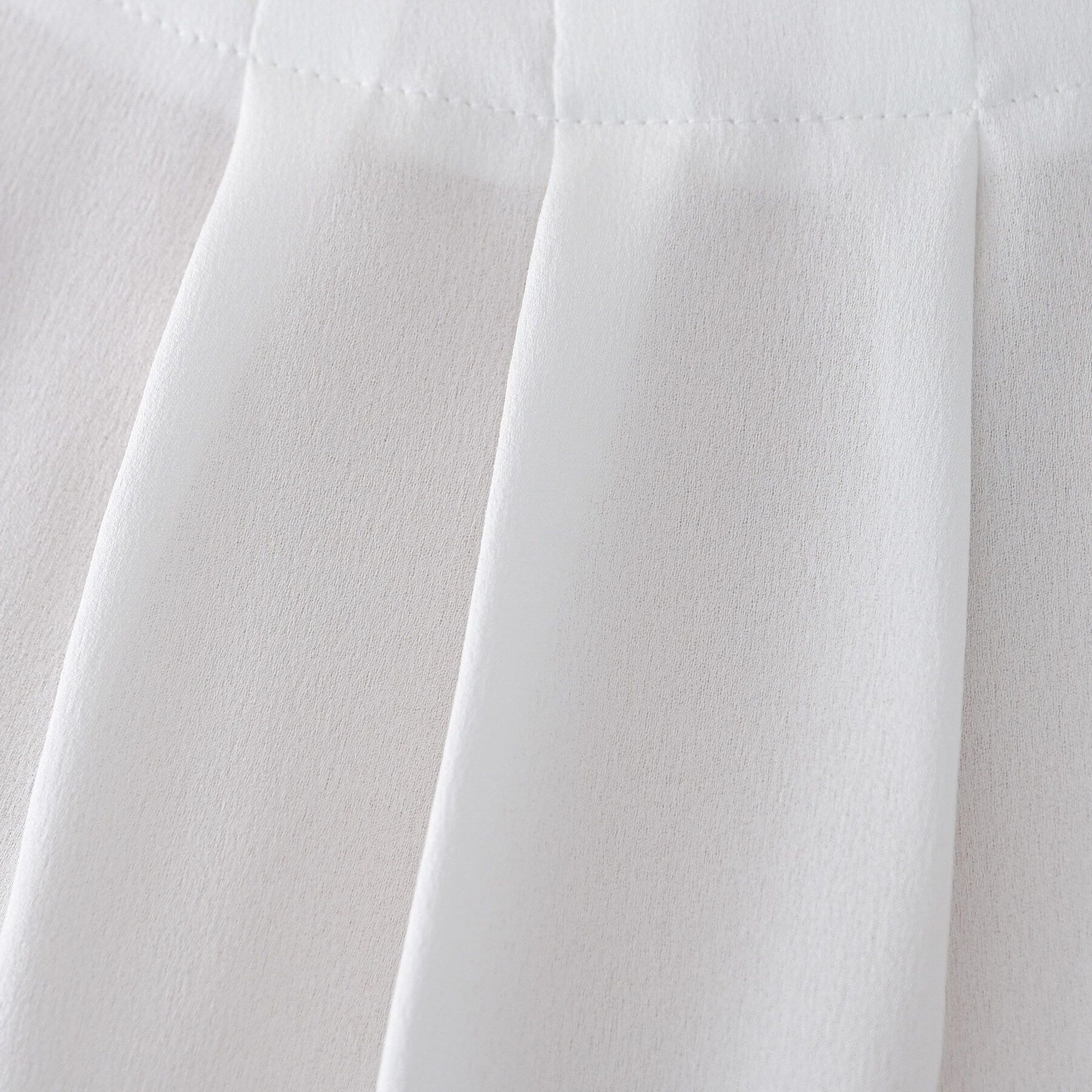 UNTITLED「【洗える/スーツインナー】タックディティールブラウス」|シャツ・ブラウス|