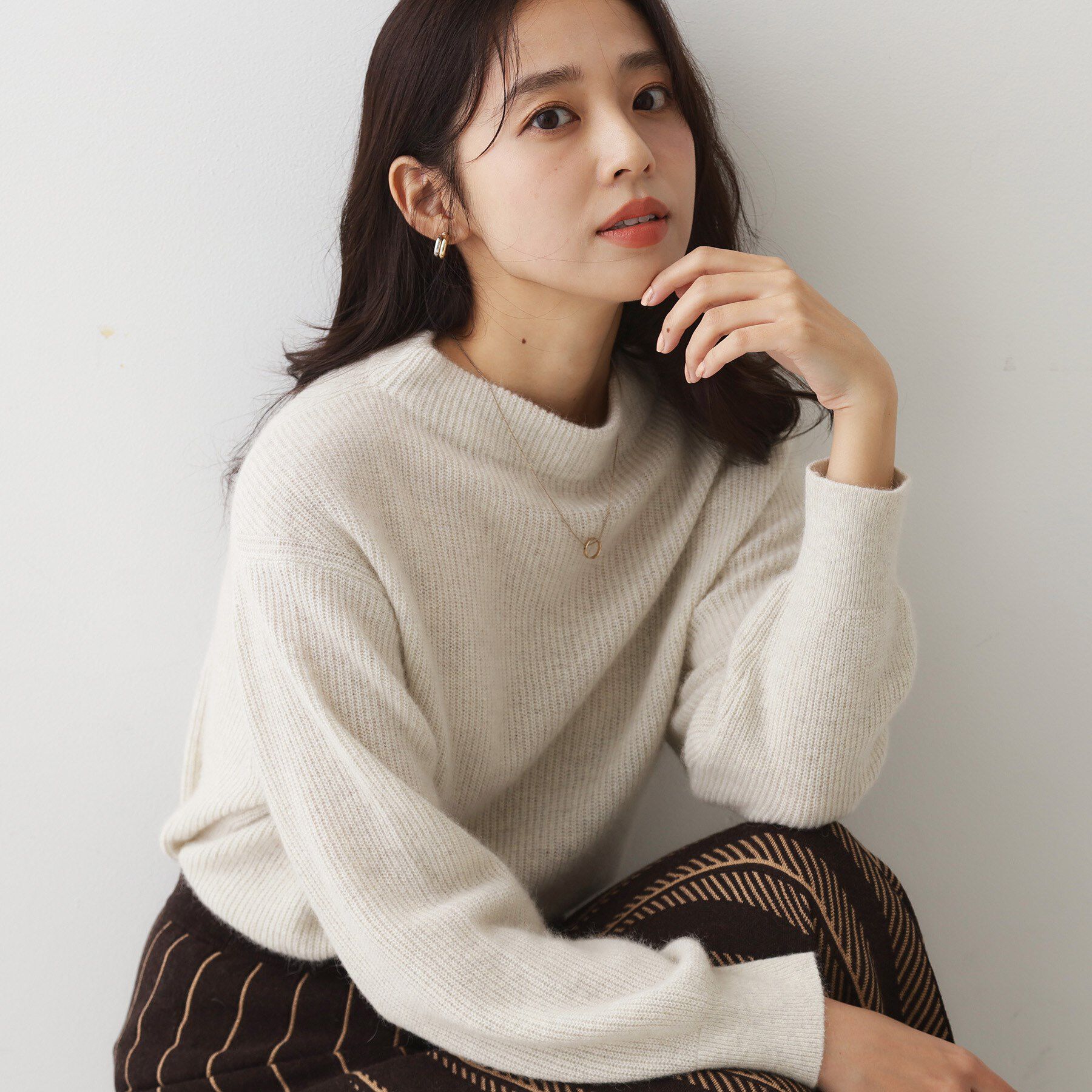 COUP DE CHANCE「【ヘアリー感／軽い】モックネックニット」|ニット・セーター|グレージュ(050)