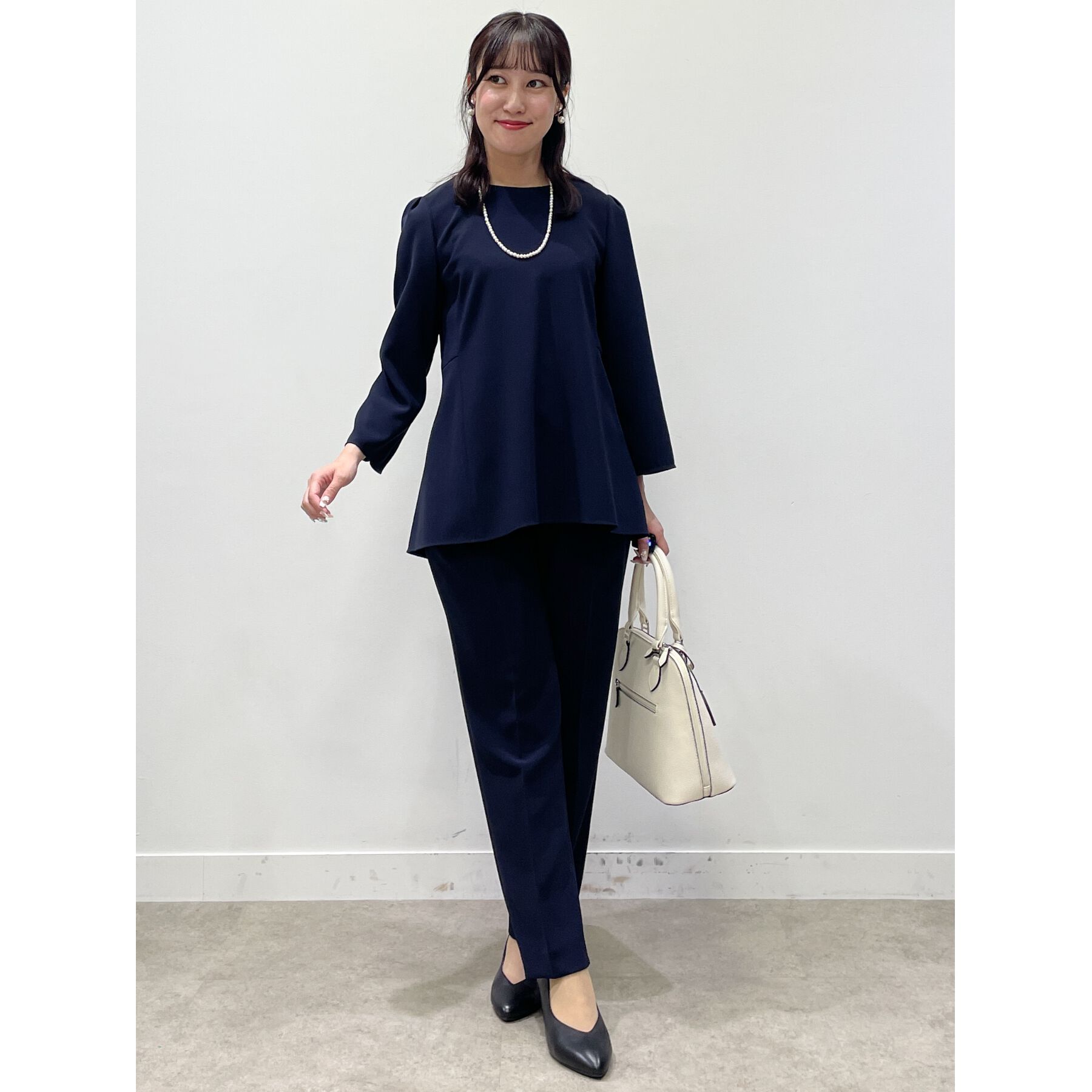 Reflect「【フォーマル/洗える/セットアップ可】ぺプラムデザインブラウス」|シャツ・ブラウス|