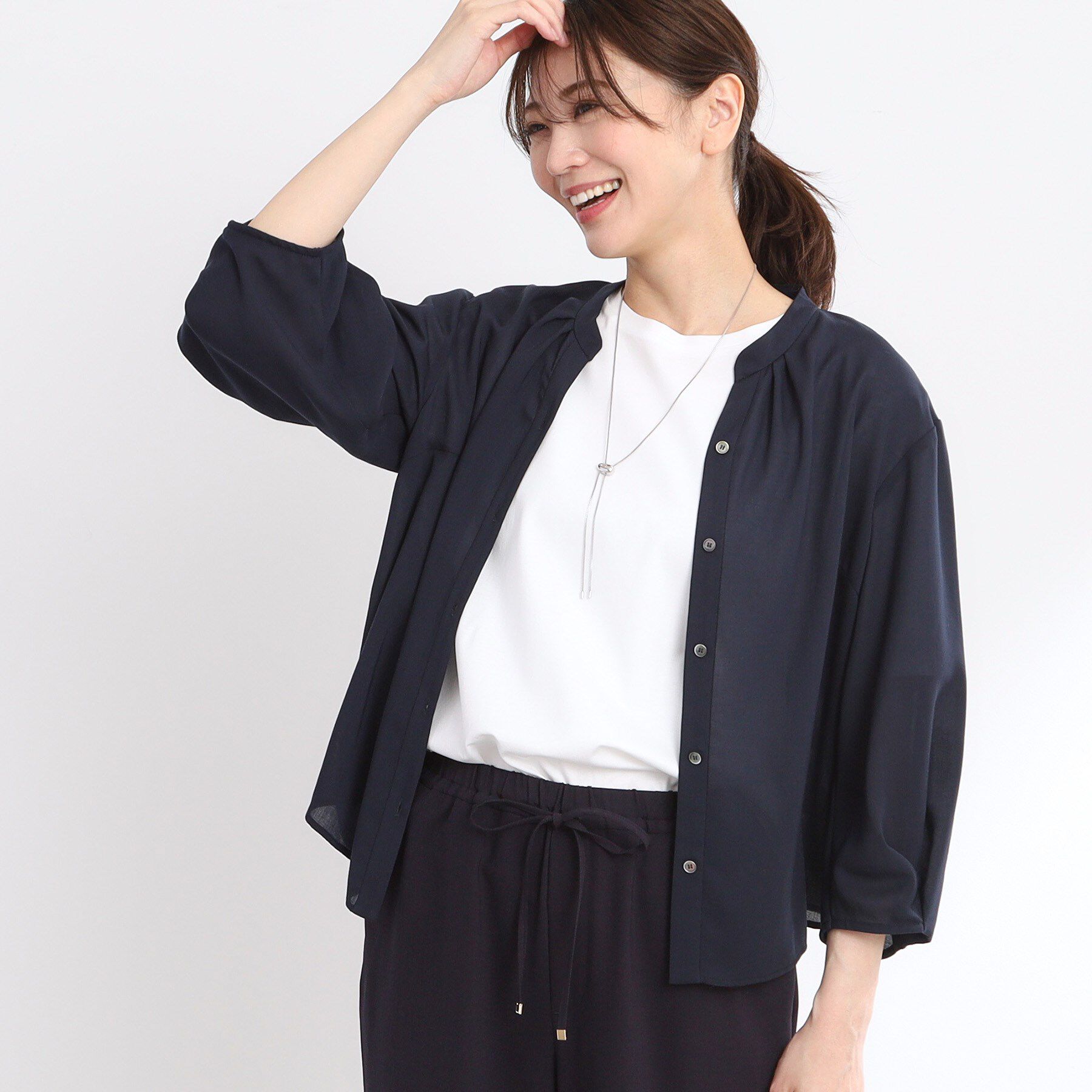 Reflect「【マシンウォッシュ可／セットアップ可】スリーブディティールブラウス」|シャツ・ブラウス|