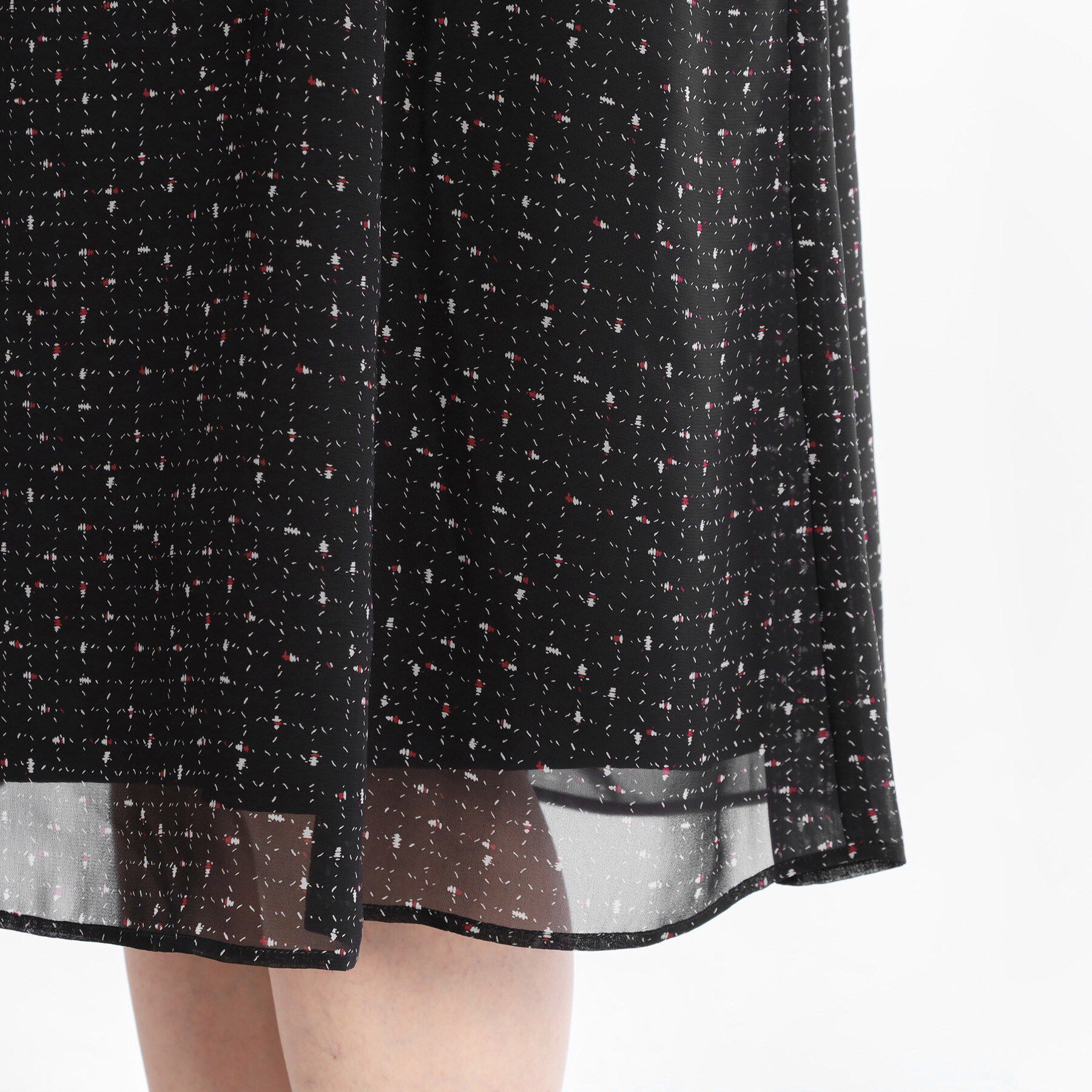 Reflect「【WEB先行カラーあり／マシンウォッシュ可／ナローベルト付き】オフボディツイードチェックワンピース」|ワンピース|