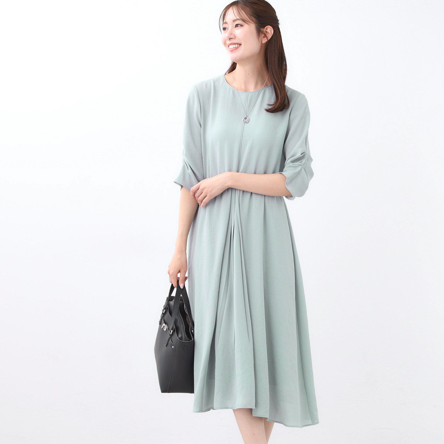 Reflect「【吸水速乾／防しわ】シルキープリーツワンピース」|ワンピース|