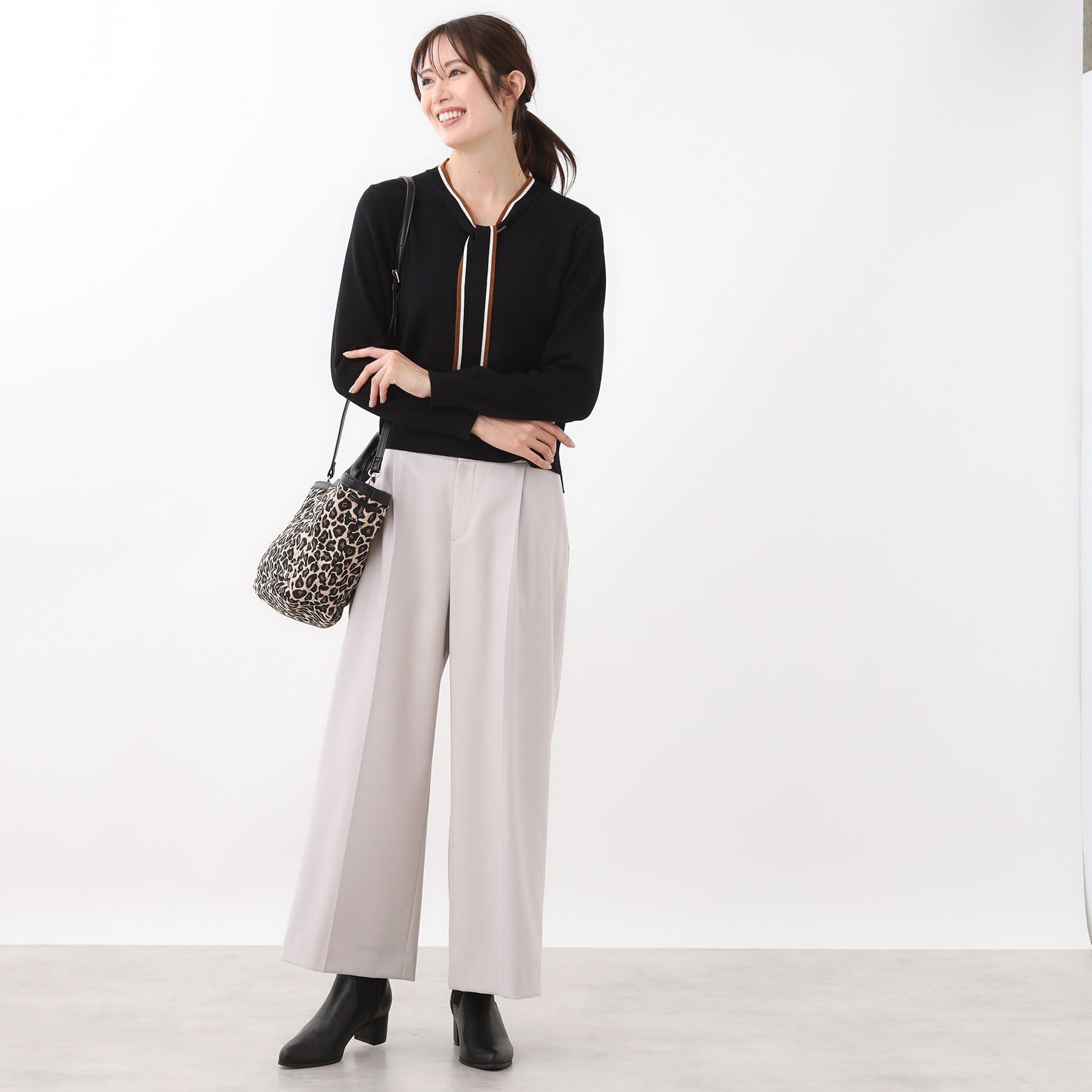 Reflect「【秋映え／なめらかな着心地】バイカラーボウタイ付きニット」|ニット・セーター|