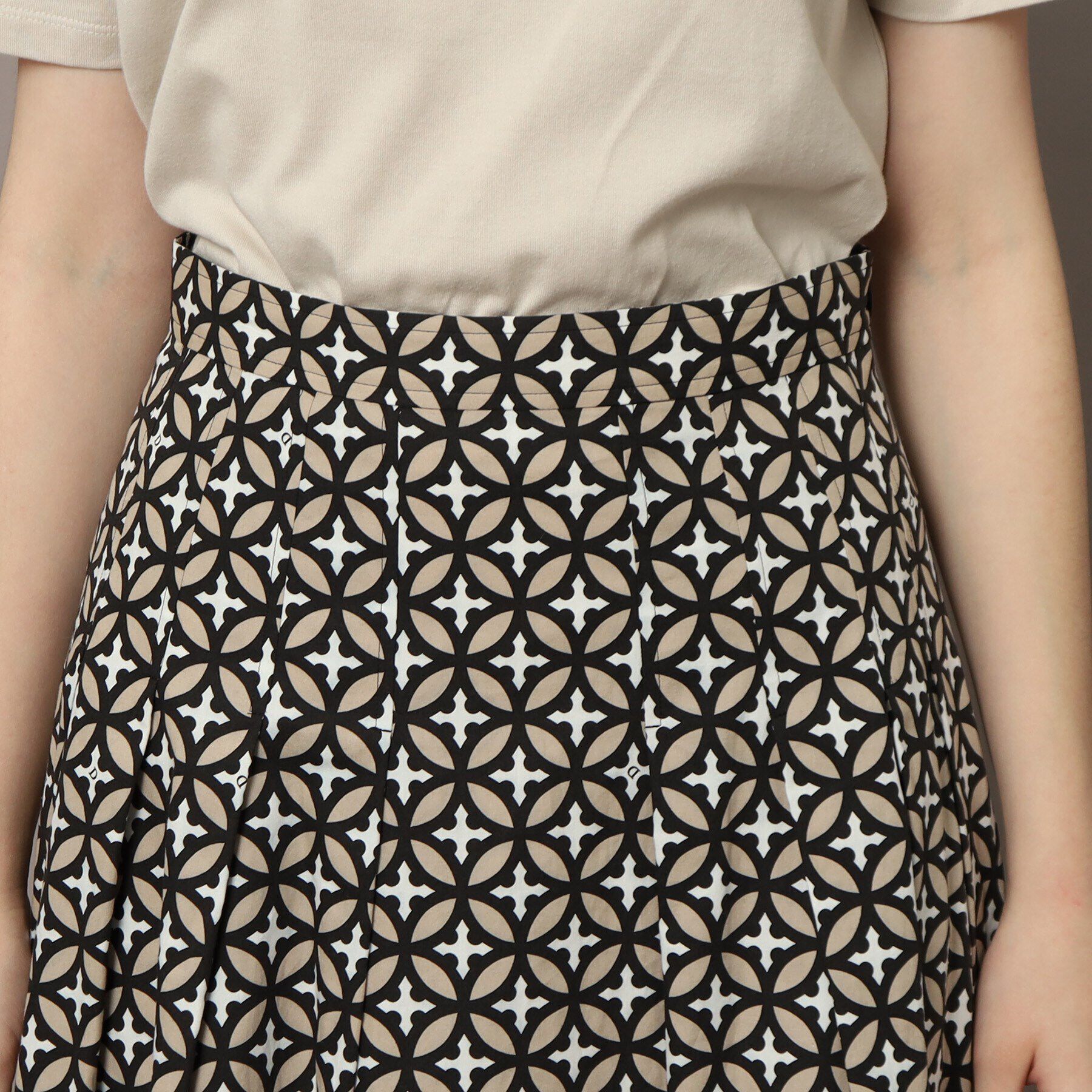 DRESSTERIOR「オーバーラップサークルタックスカート」|スカート|