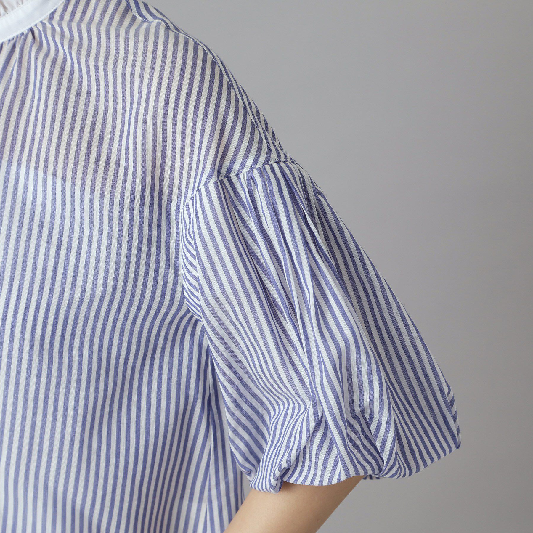 DRESSTERIOR「【otonaMUSE5月号掲載/ウォッシャブル】ロンドンストライプクレリックブラウス」|シャツ・ブラウス|