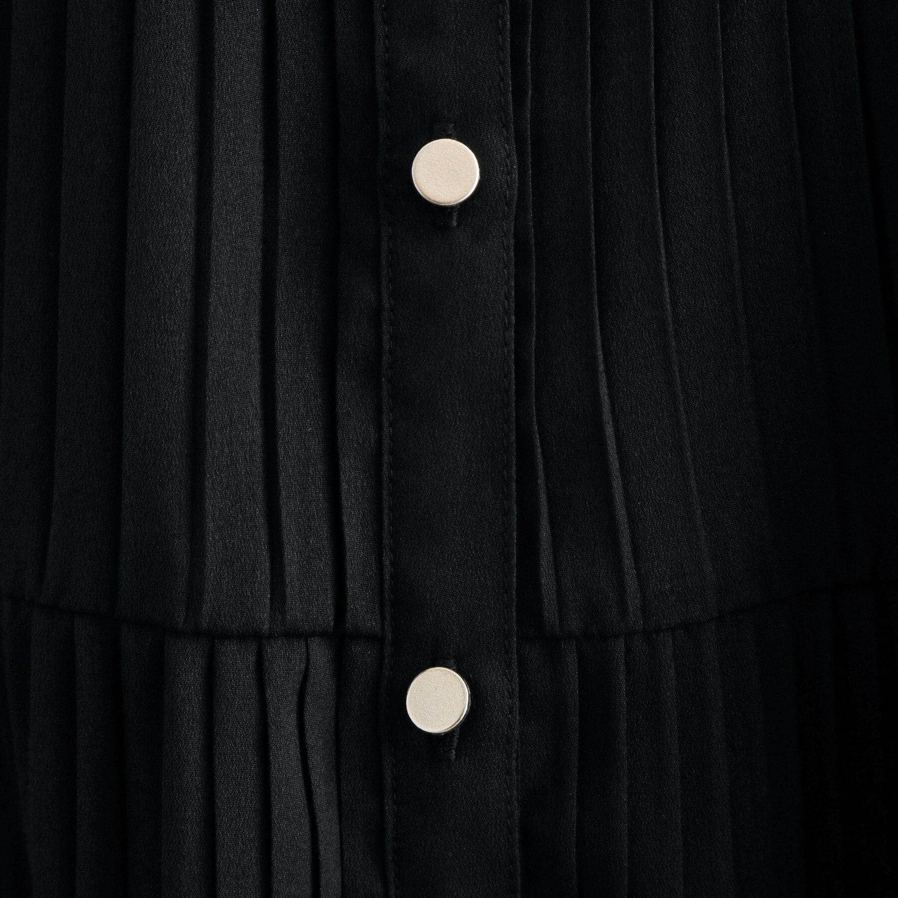 grove「【体型カバー】ラフに着たい　ティアードプリーツブラウス」|シャツ・ブラウス|