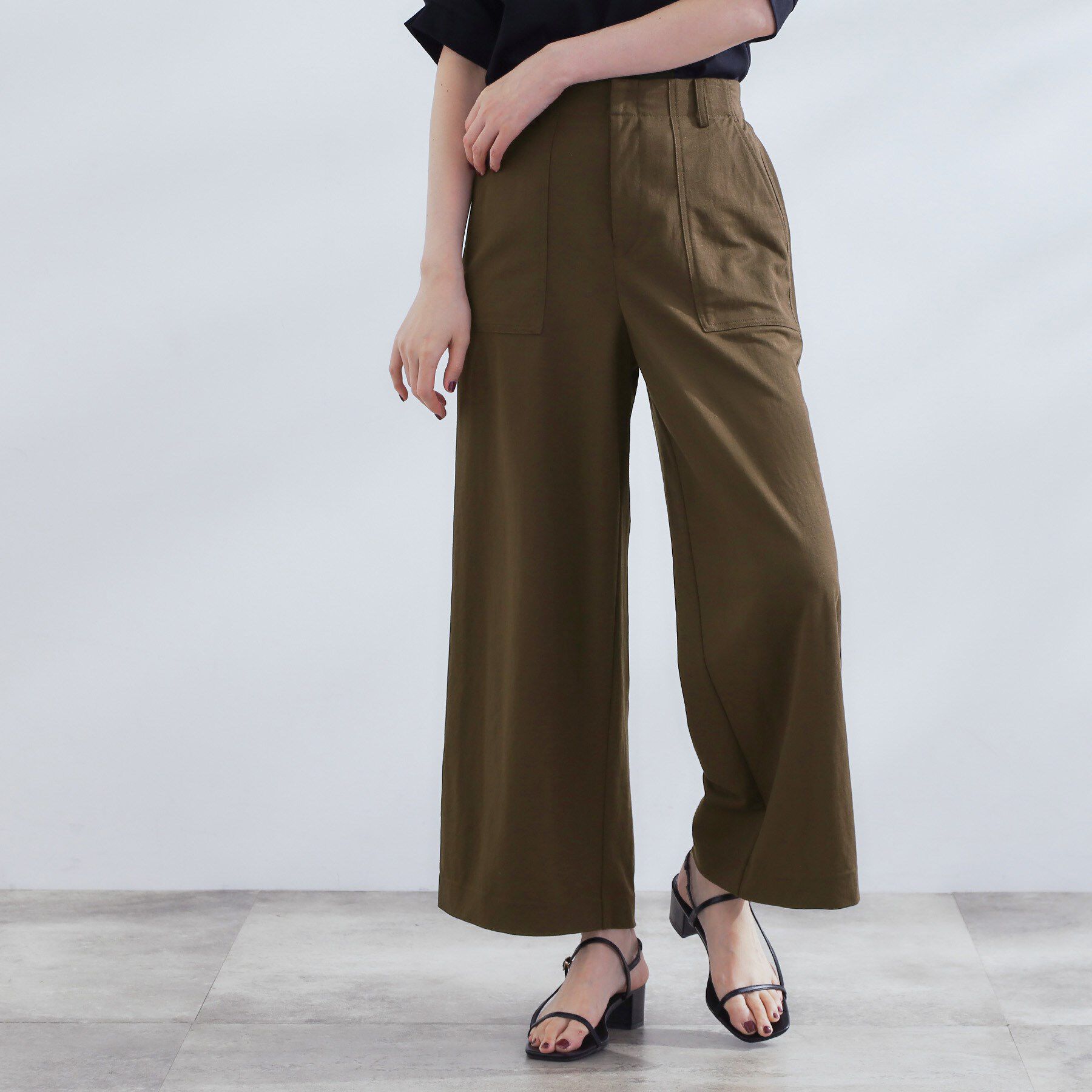 grove「【接触冷感】見た目はきちんと、着心地はらくちん クロップドベイカーパンツ」|その他|