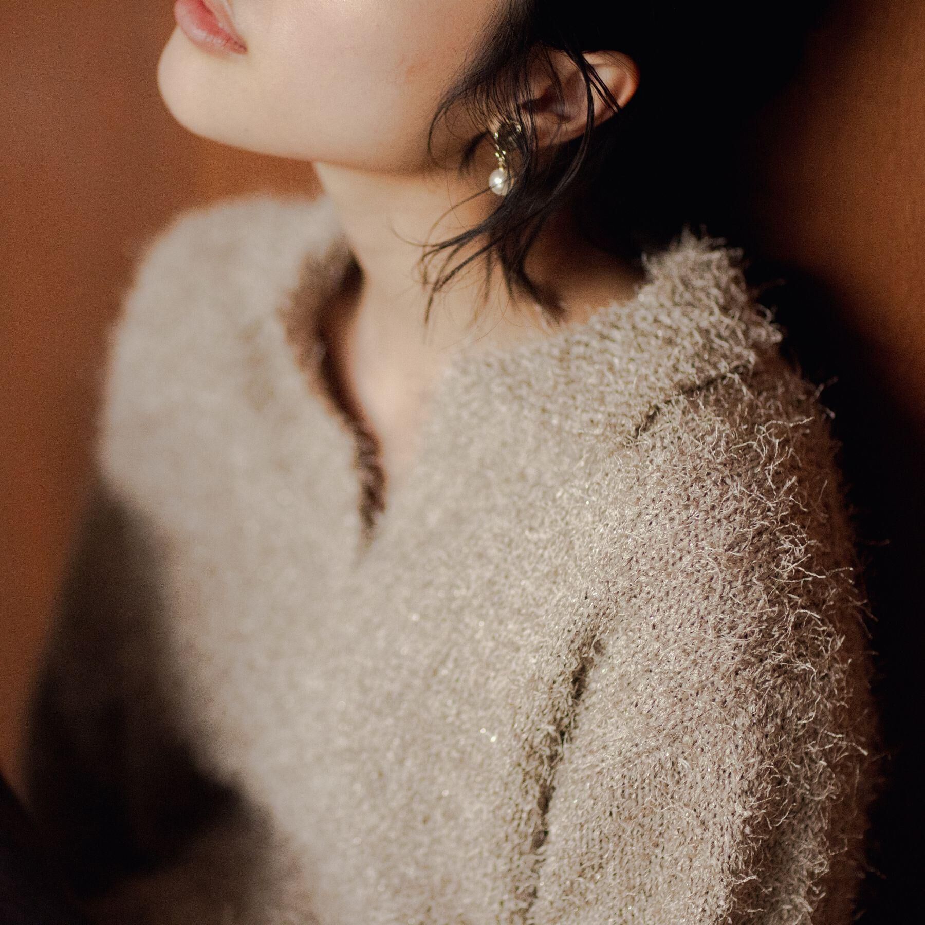 grove「【最終お値下げ！！】ラメフェザーヤーン オープンカラーニット」|ニット・セーター|