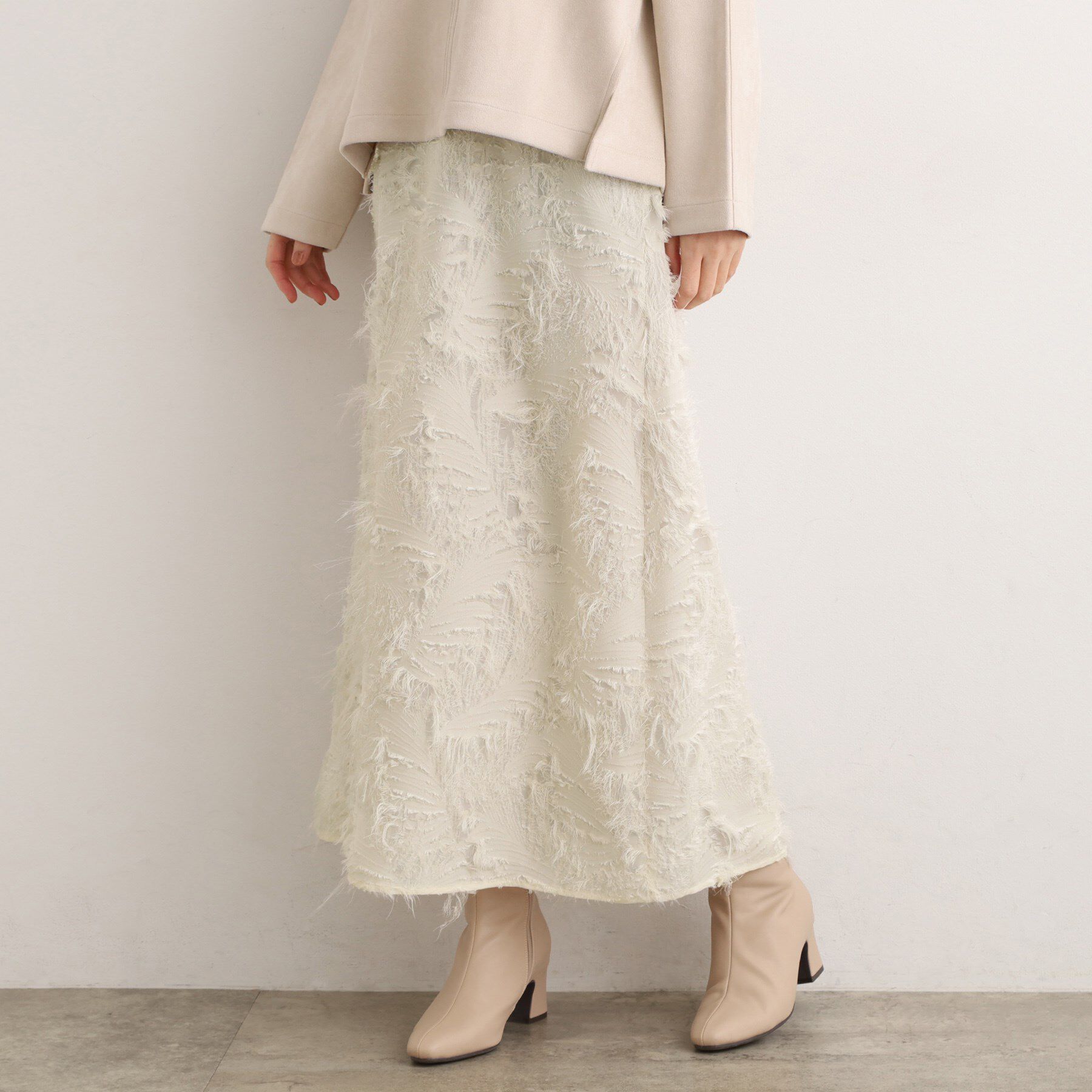 grove「纏うだけで気分が華やぐ　主役級シャギースカート」|スカート|