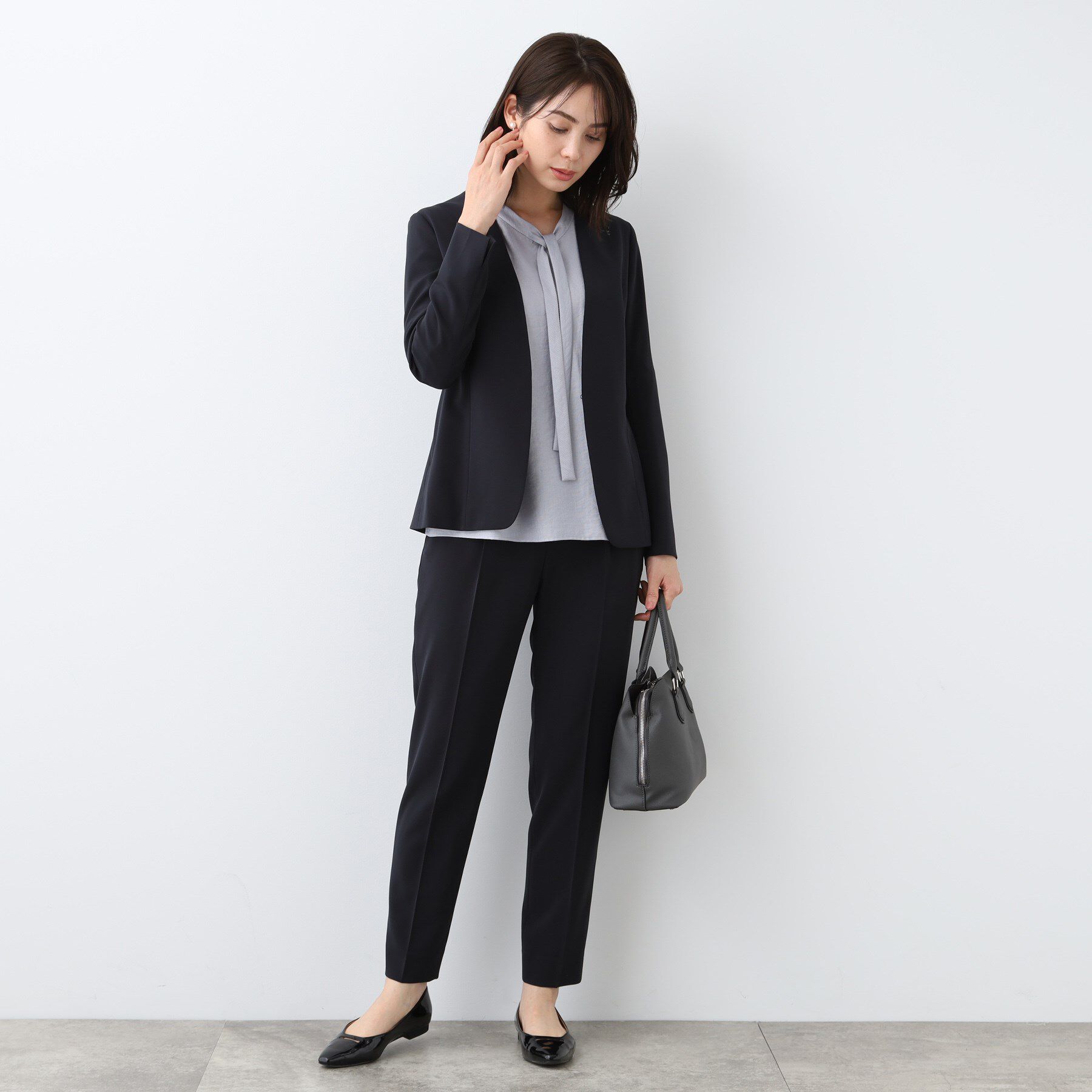 INDIVI「【洗える／UVケア／スーツ】ストレッチタックテーパードパンツ」|その他|