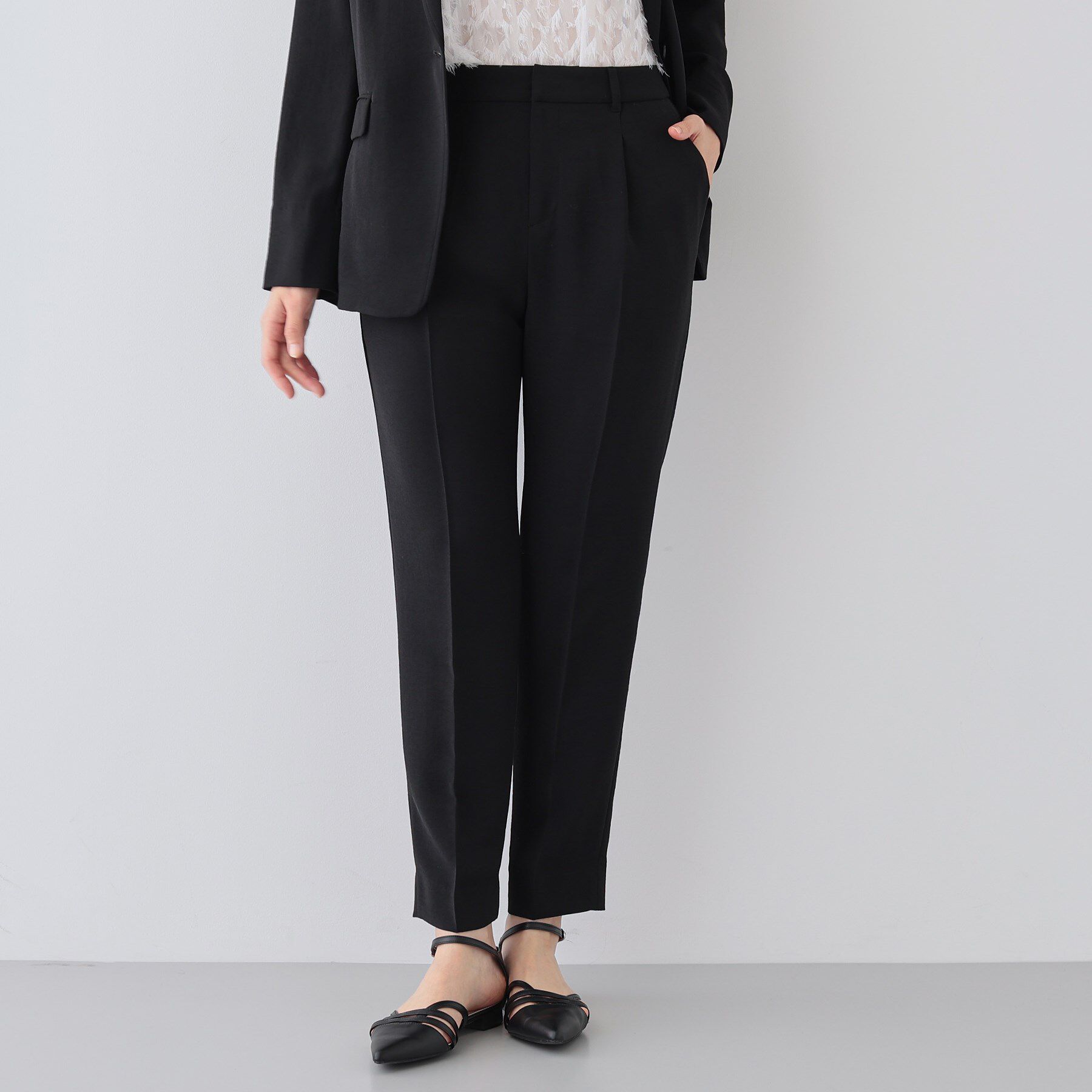 INDIVI「【着る日傘/遮熱/UVケア】タックテーパードパンツ」|その他|