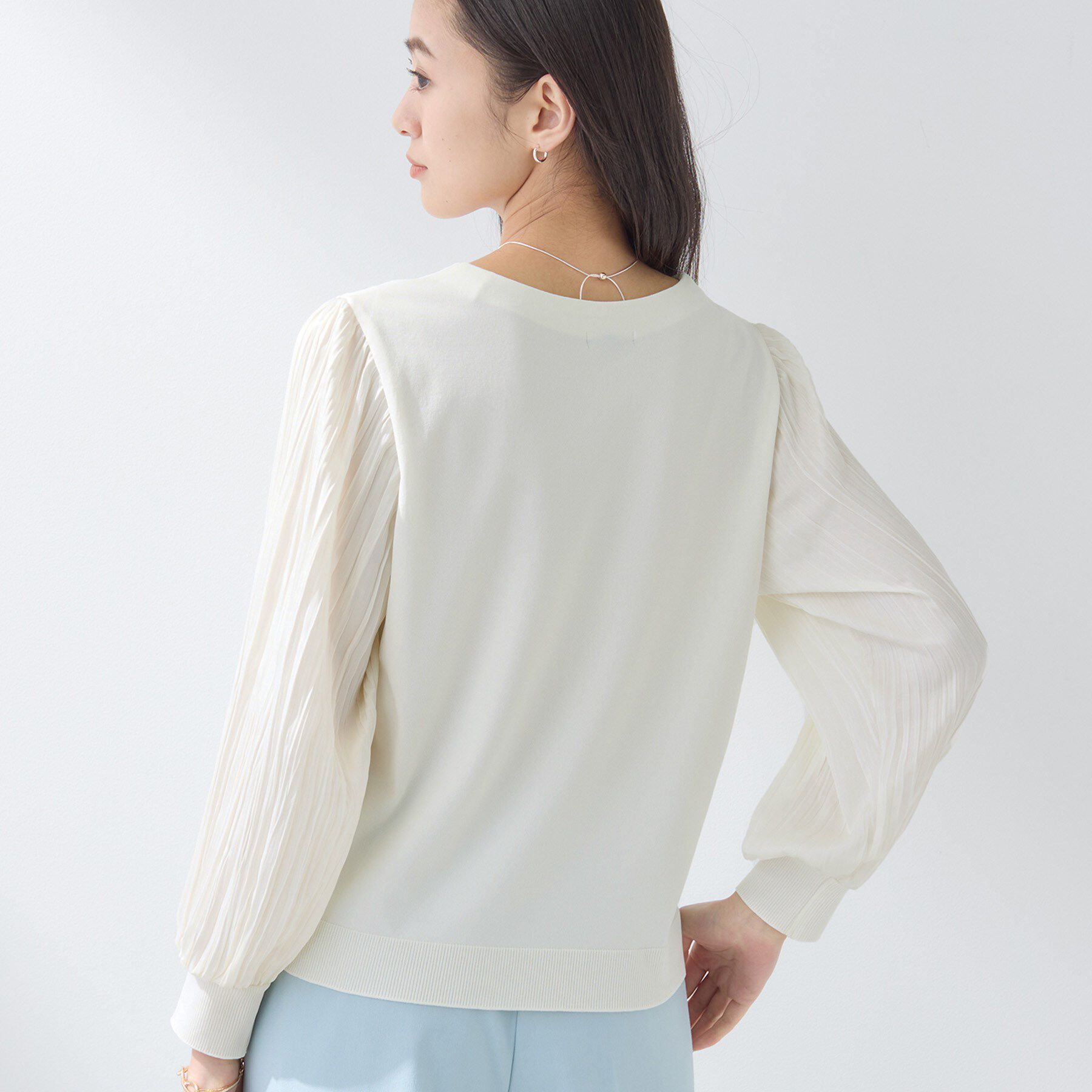 INDIVI「【洗える／華やか】袖プリーツニット」|ニット・セーター|