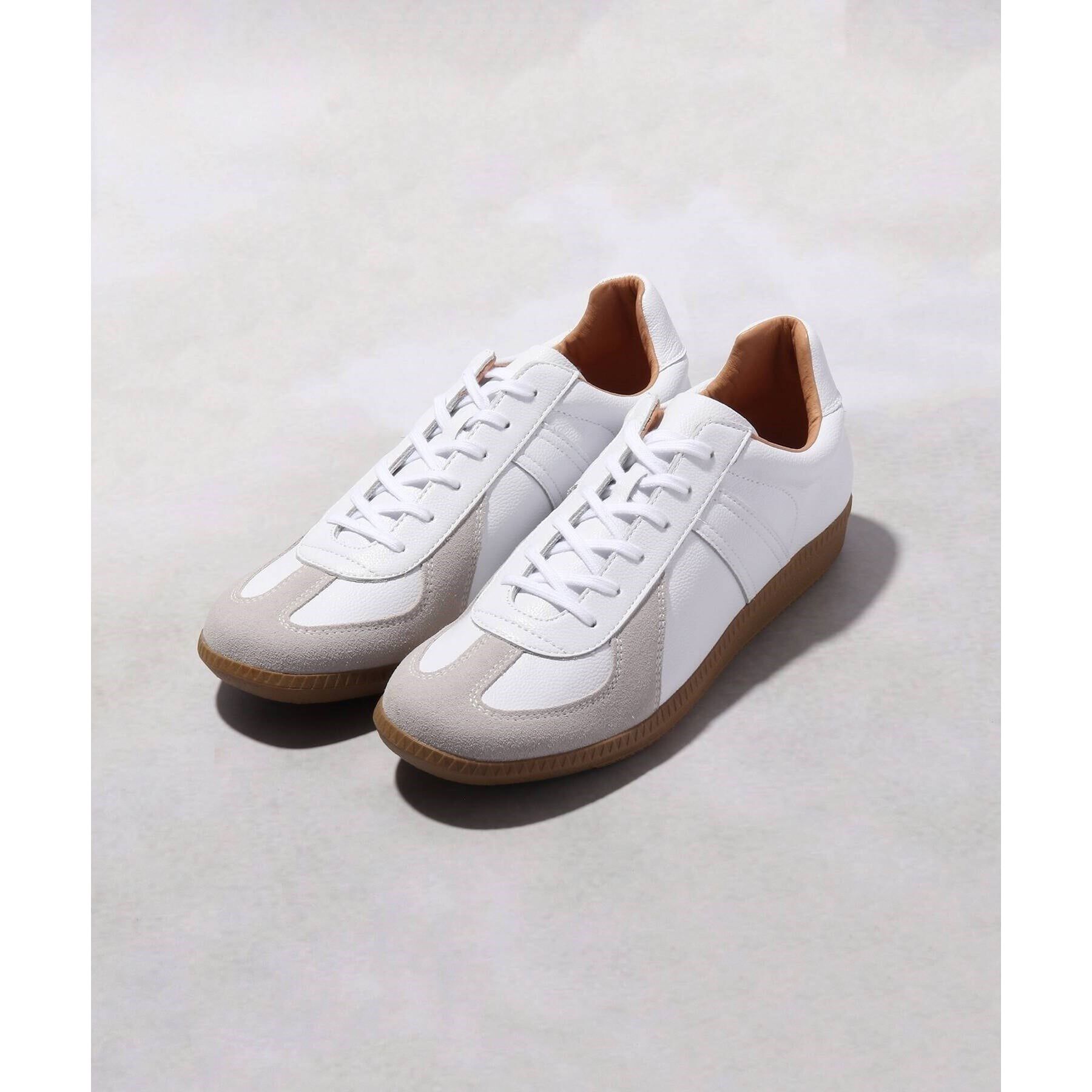 tk.TAKEO KIKUCHI「GERMAN TRAINER 別注レザースニーカー」|スニーカー|ホワイト(001)