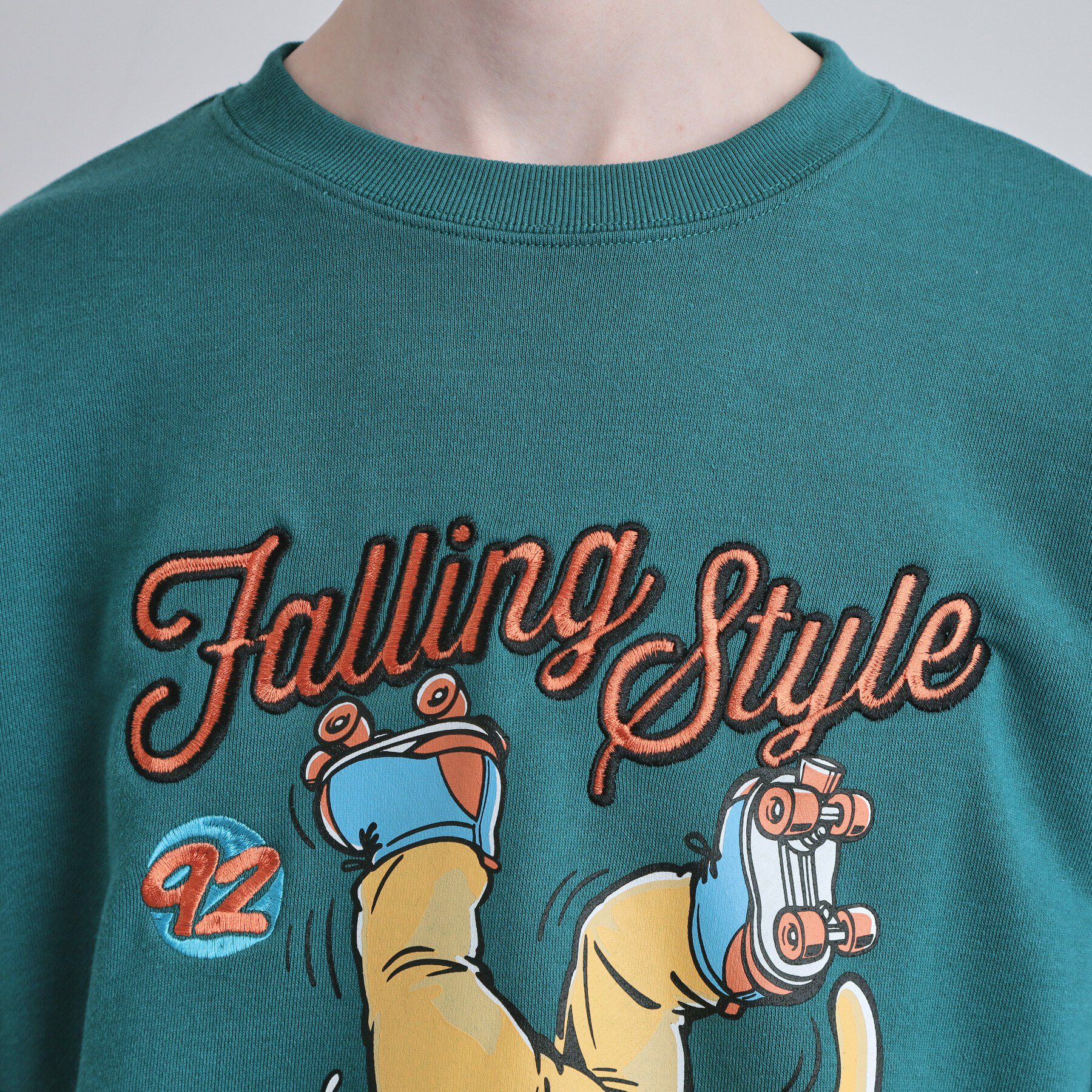 tk.TAKEO KIKUCHI「ポップ刺繍スウェット」|パーカー|