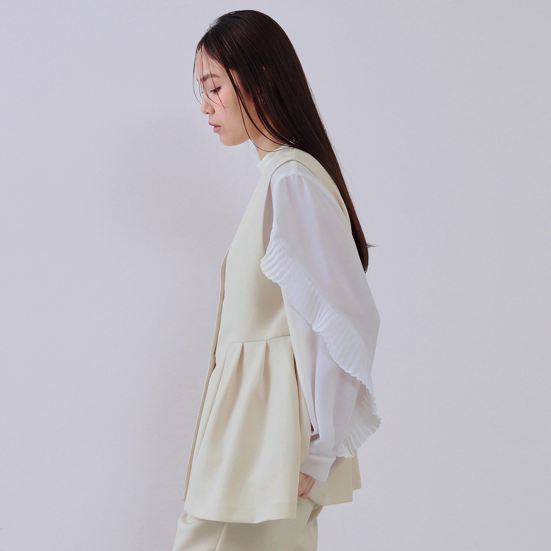 OPAQUE.CLIP「《通勤対応/セットアップ対応》ペプラムジレ【洗濯機洗い可】」|ベスト・ジレ|