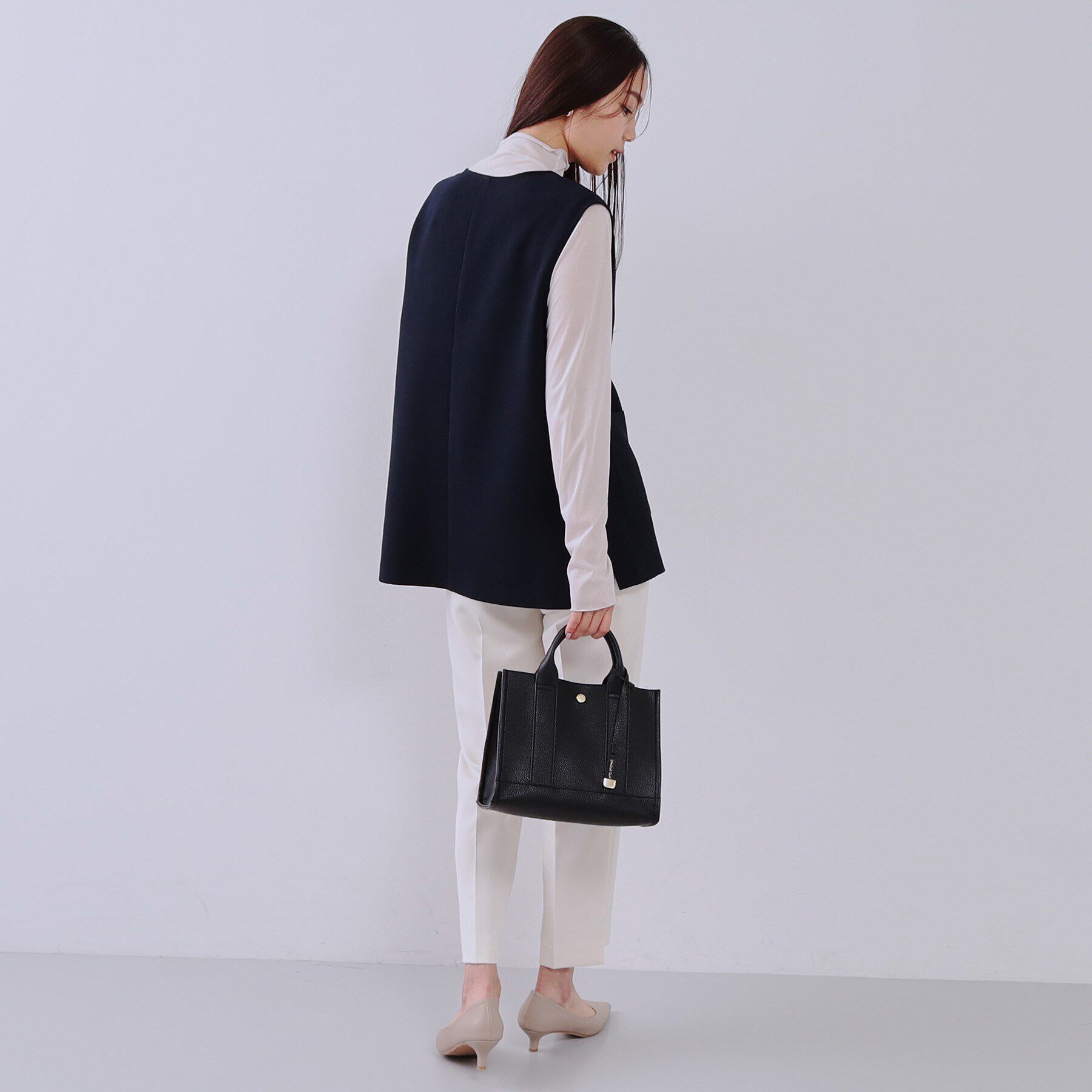 OPAQUE.CLIP「Vネックプルオーバーベスト【洗濯機洗い可】」|ベスト・ジレ|