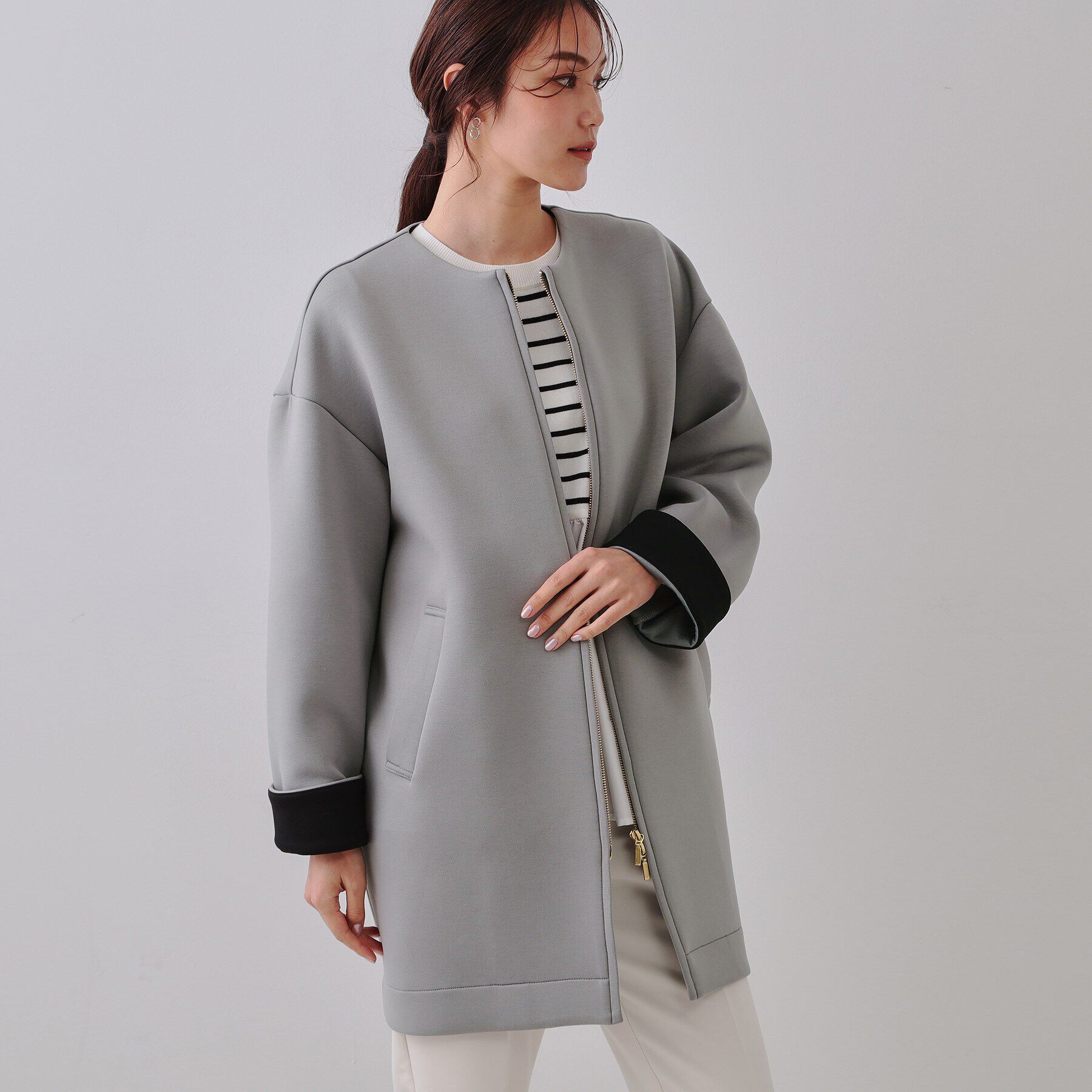 OPAQUE.CLIP「ノーカラーZIPミドルコート【洗濯機洗い可/抗ピル】」|ノーカラーコート|グレー(012)